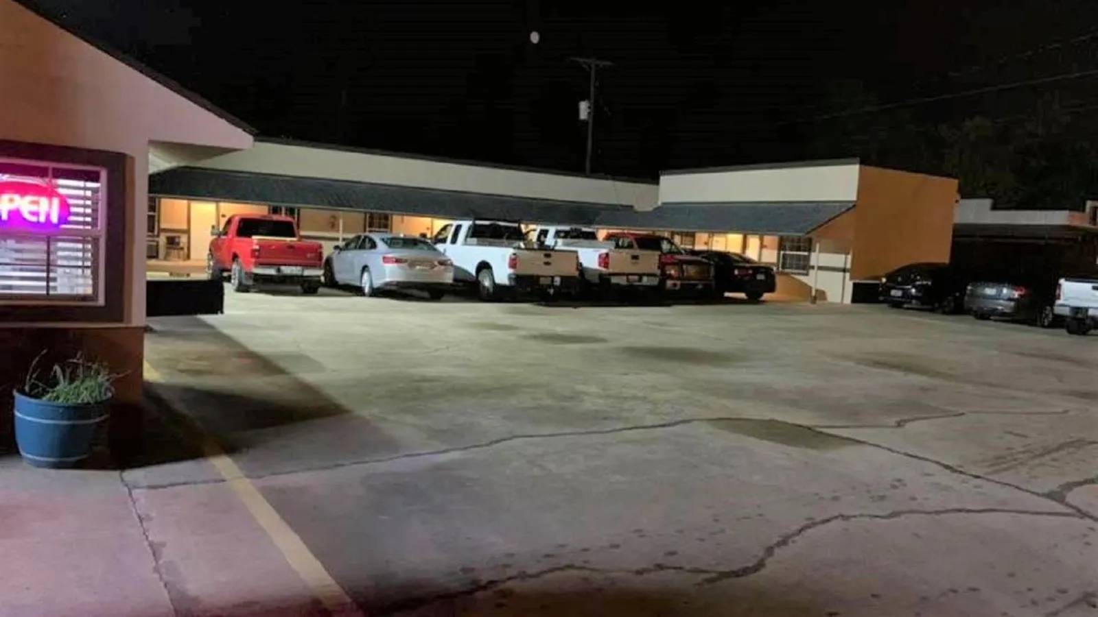 Area and facilities in Relax Inn Motel Kountze