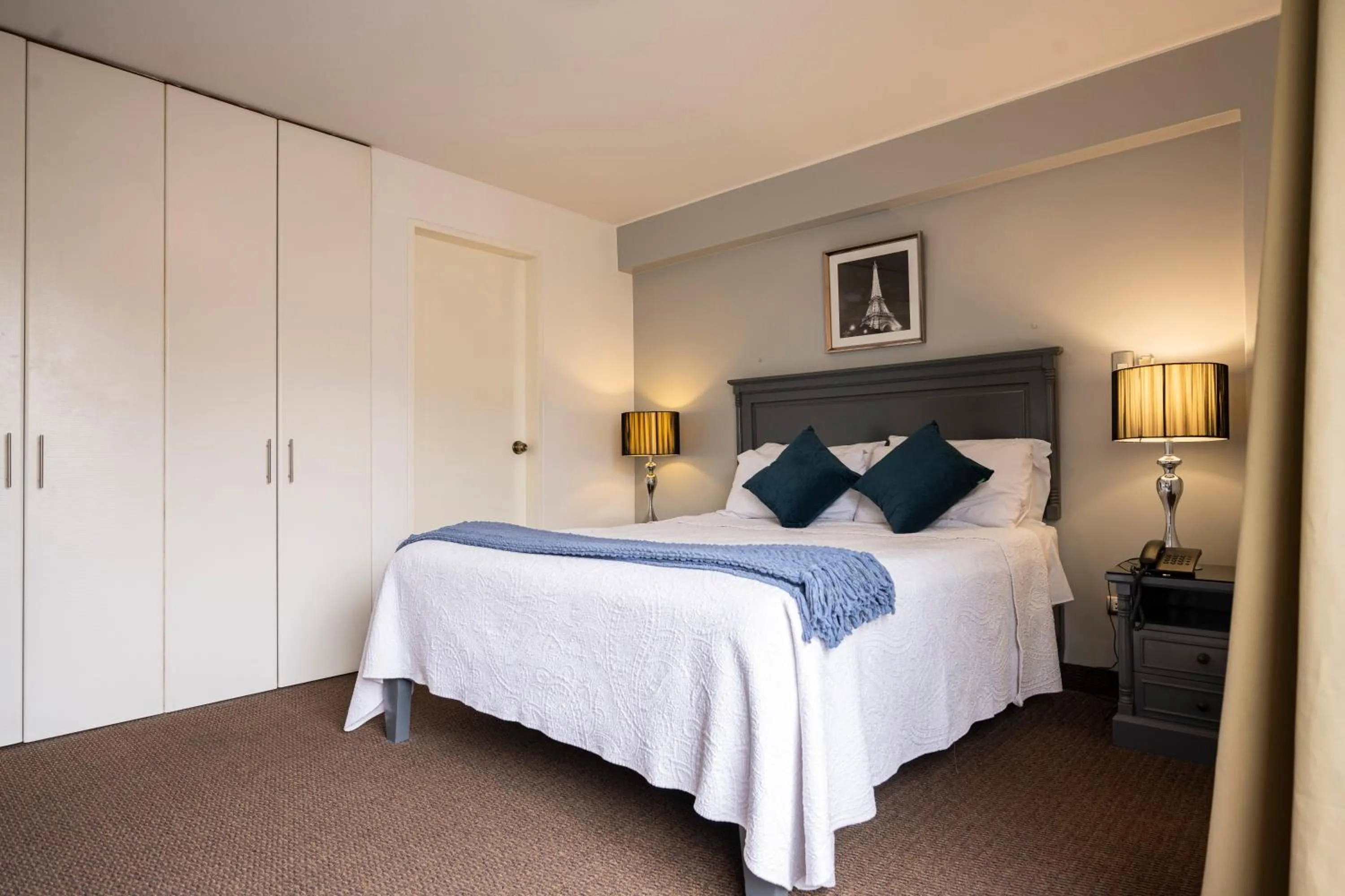 Bed in Apart Hotel San Martin