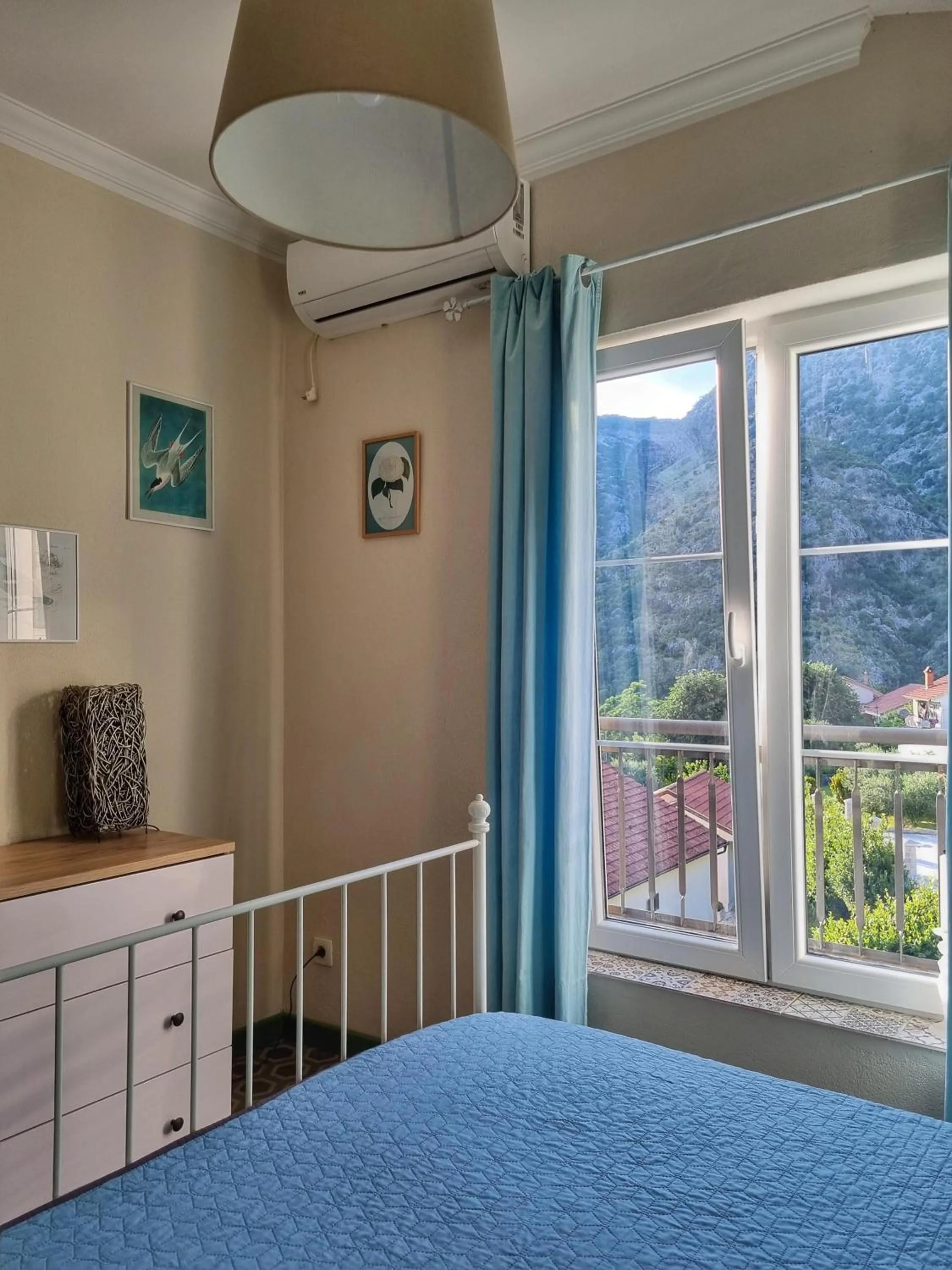 Bed in Apartment Mint&Rose