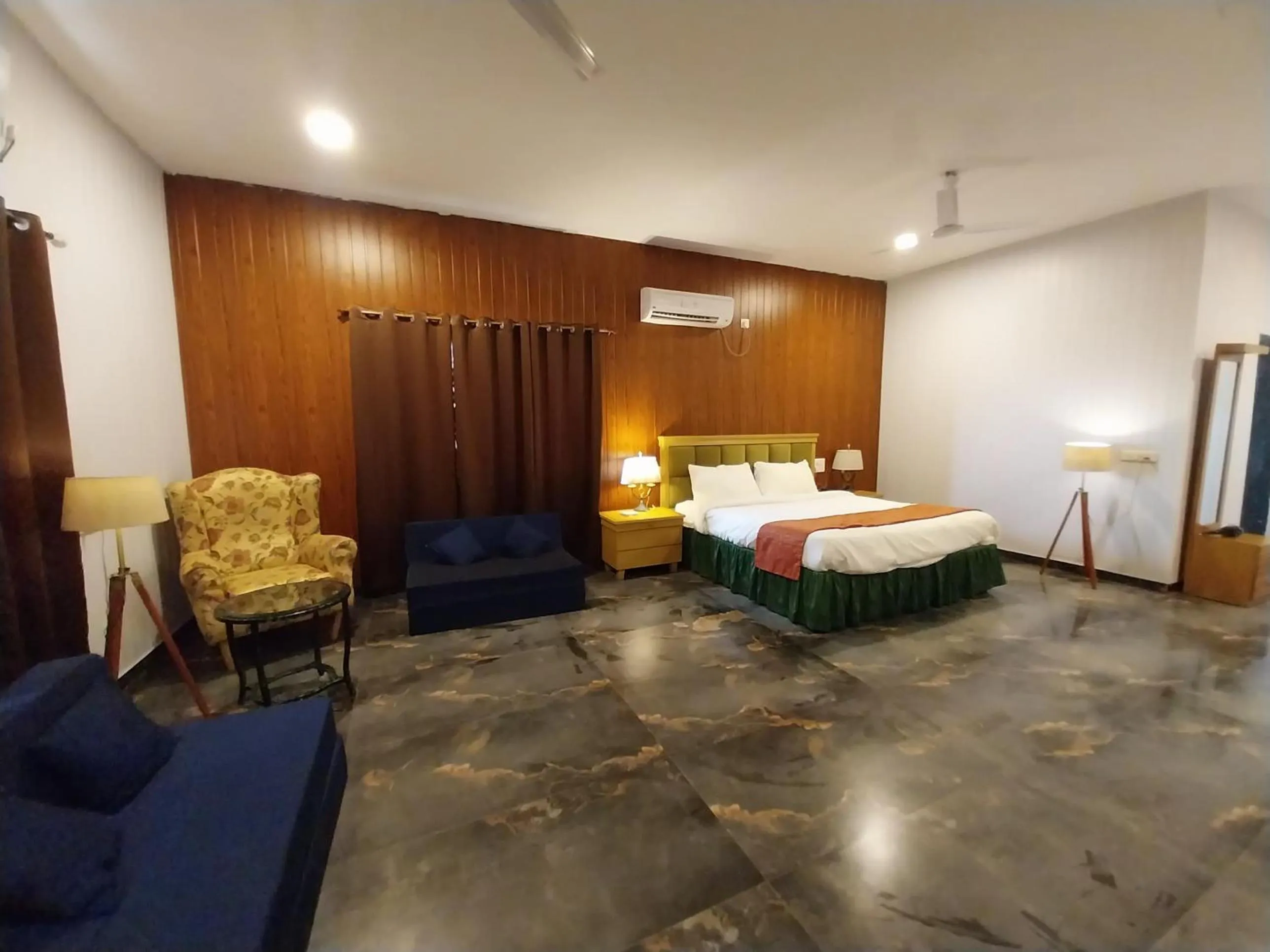 Photo of the whole room, Bed in Mango Valley Resort Ganpatipule