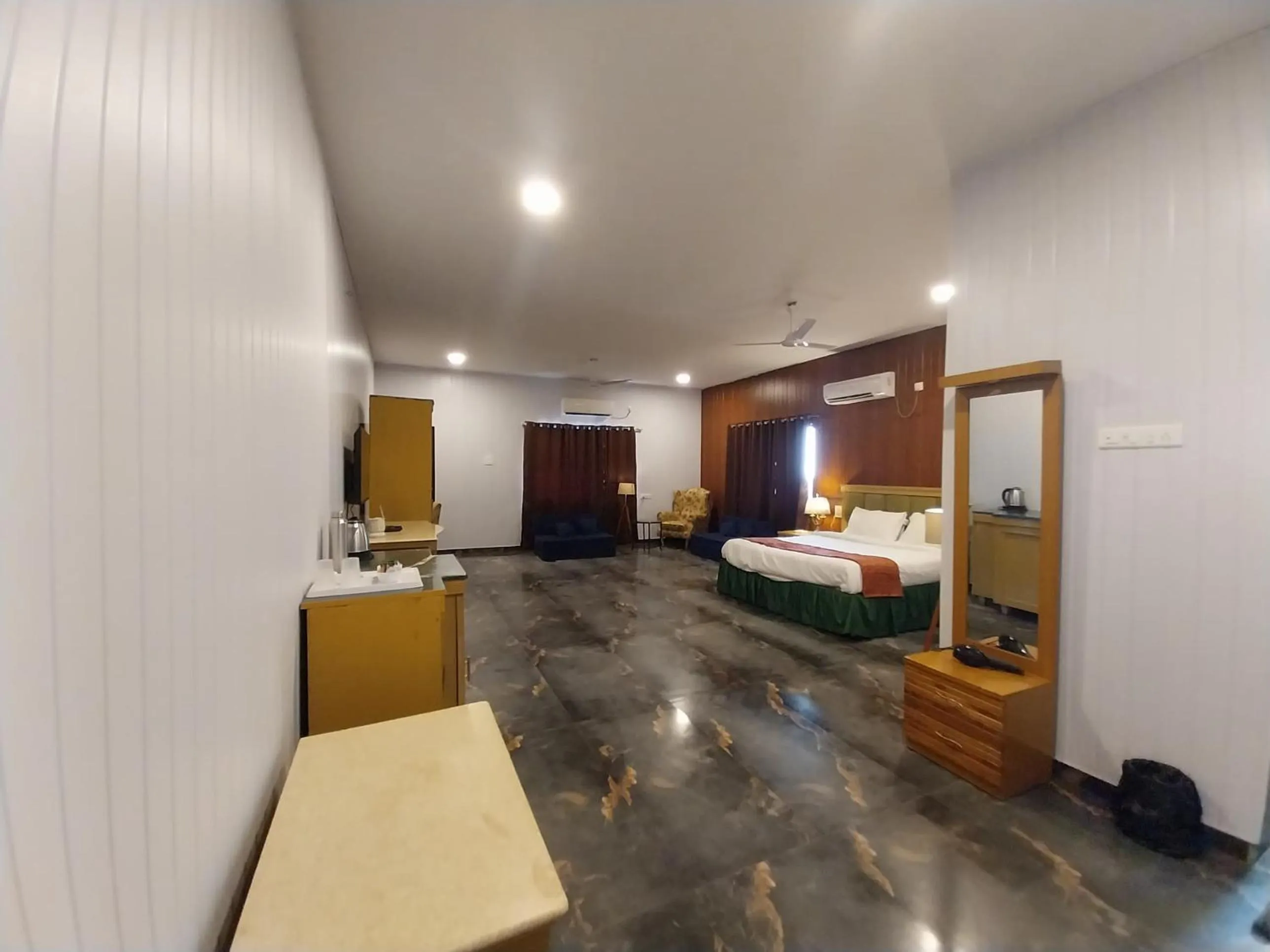 Photo of the whole room, Bed in Mango Valley Resort Ganpatipule