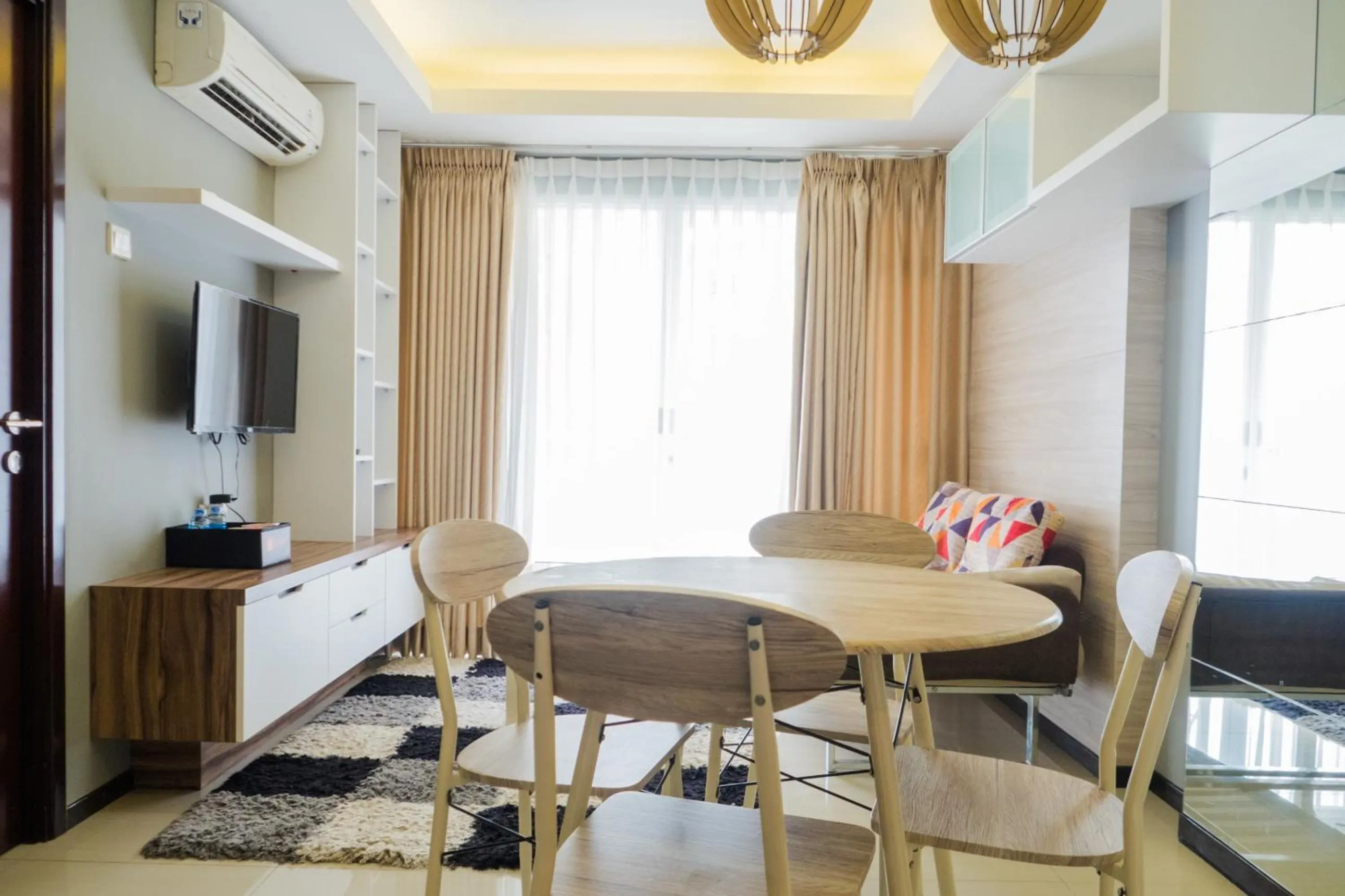 Pleasant 2BR Apartment at Gateway Pasteur By Travelio