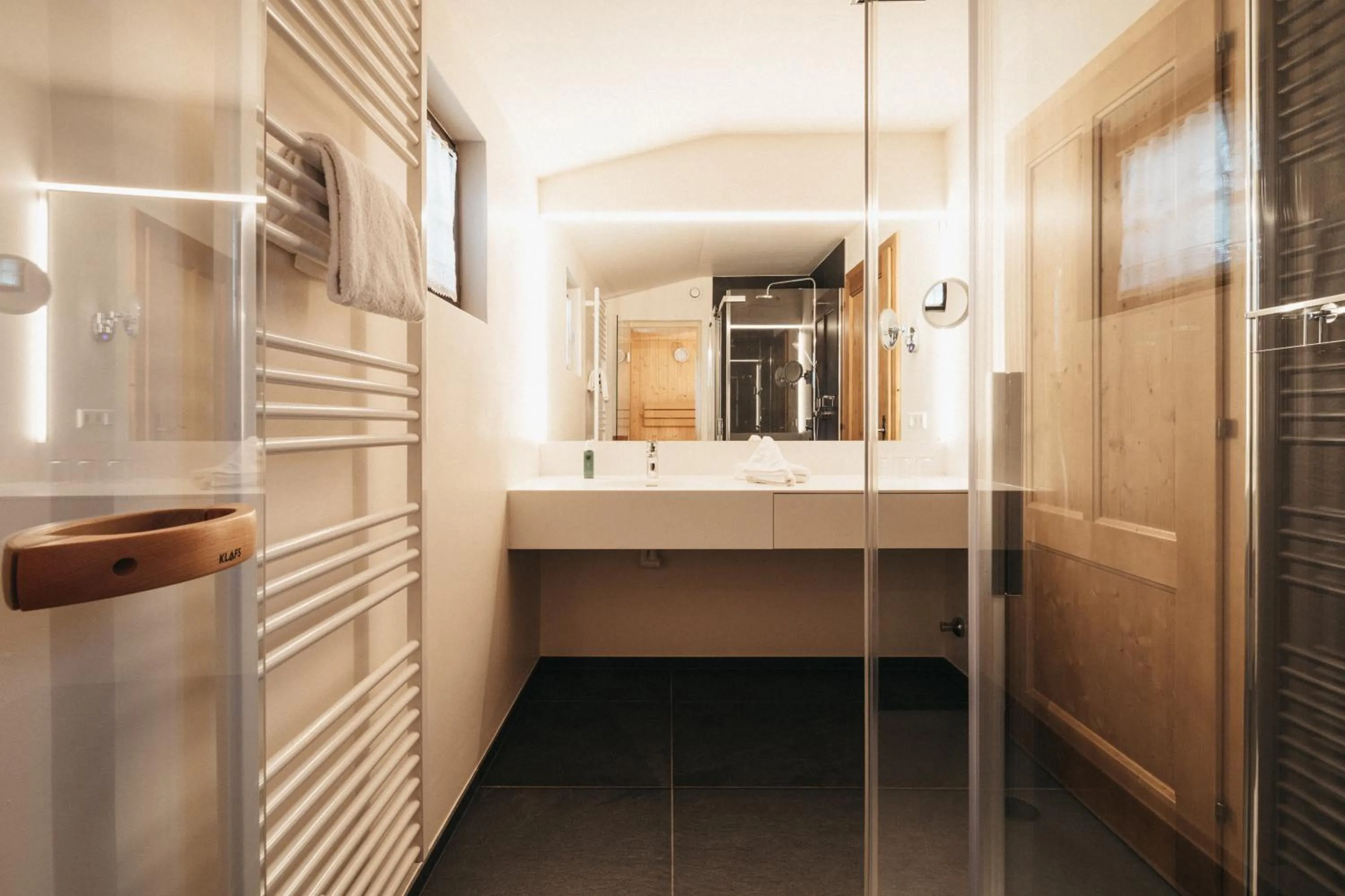 Bathroom in Naturel Hoteldorf Schönleitn