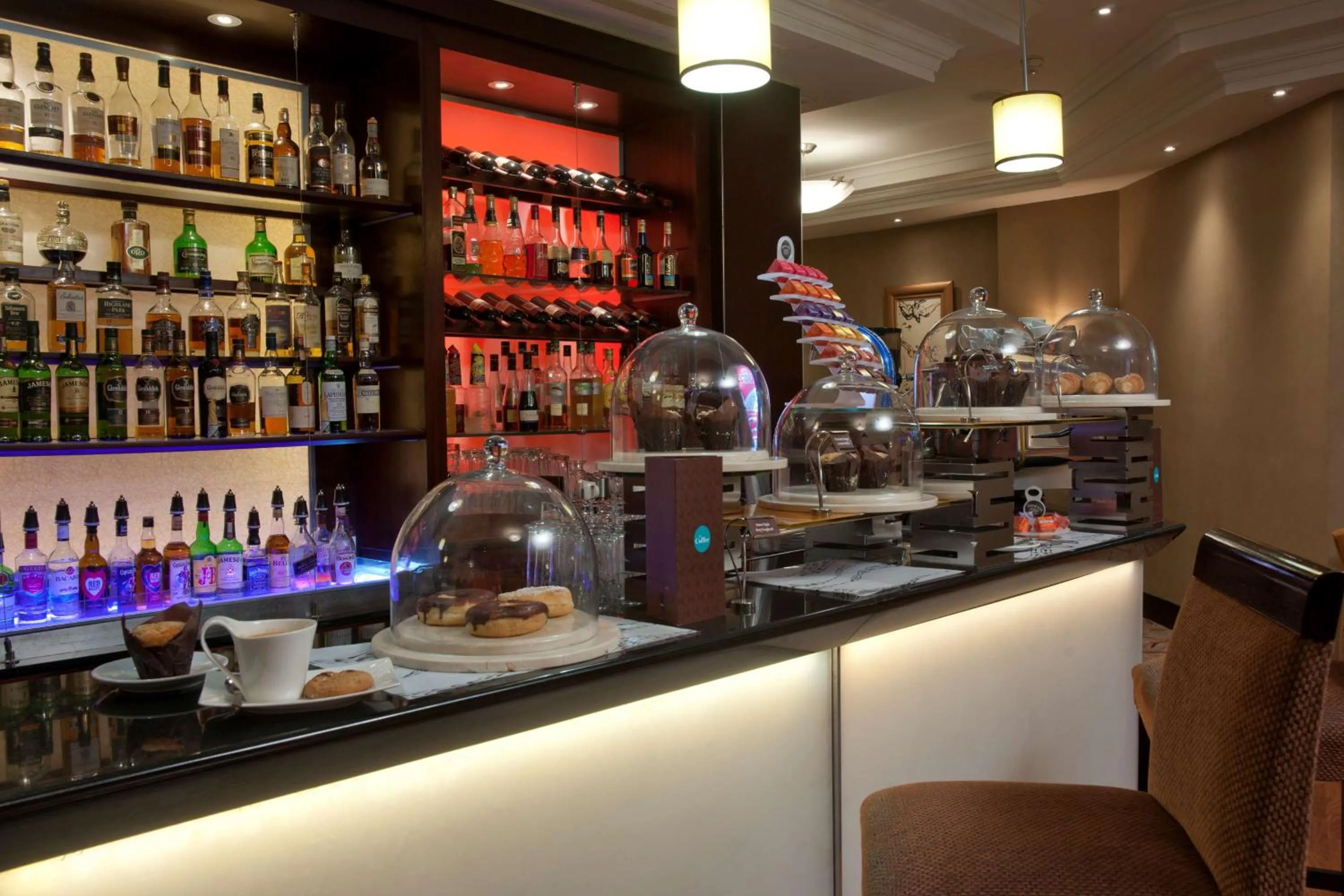 Lounge or bar in Southern Sun OR Tambo International Airport