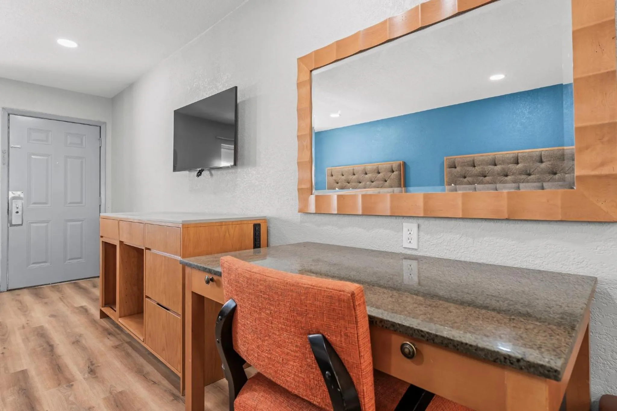 Econo Lodge Inn & Suites Sealy