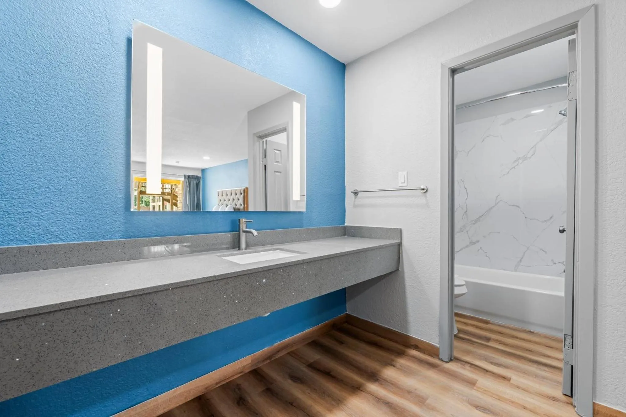 Econo Lodge Inn & Suites Sealy