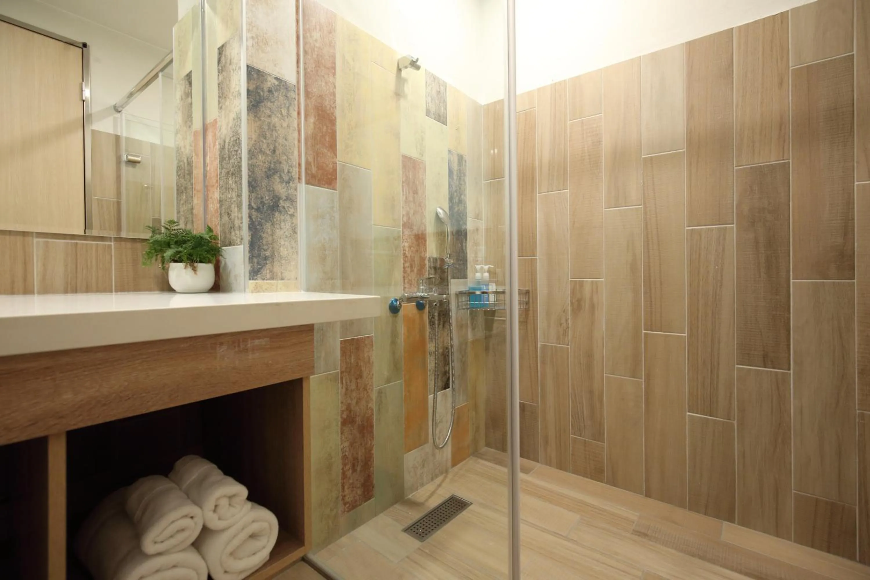 Shower in Na San Na Hai B&B