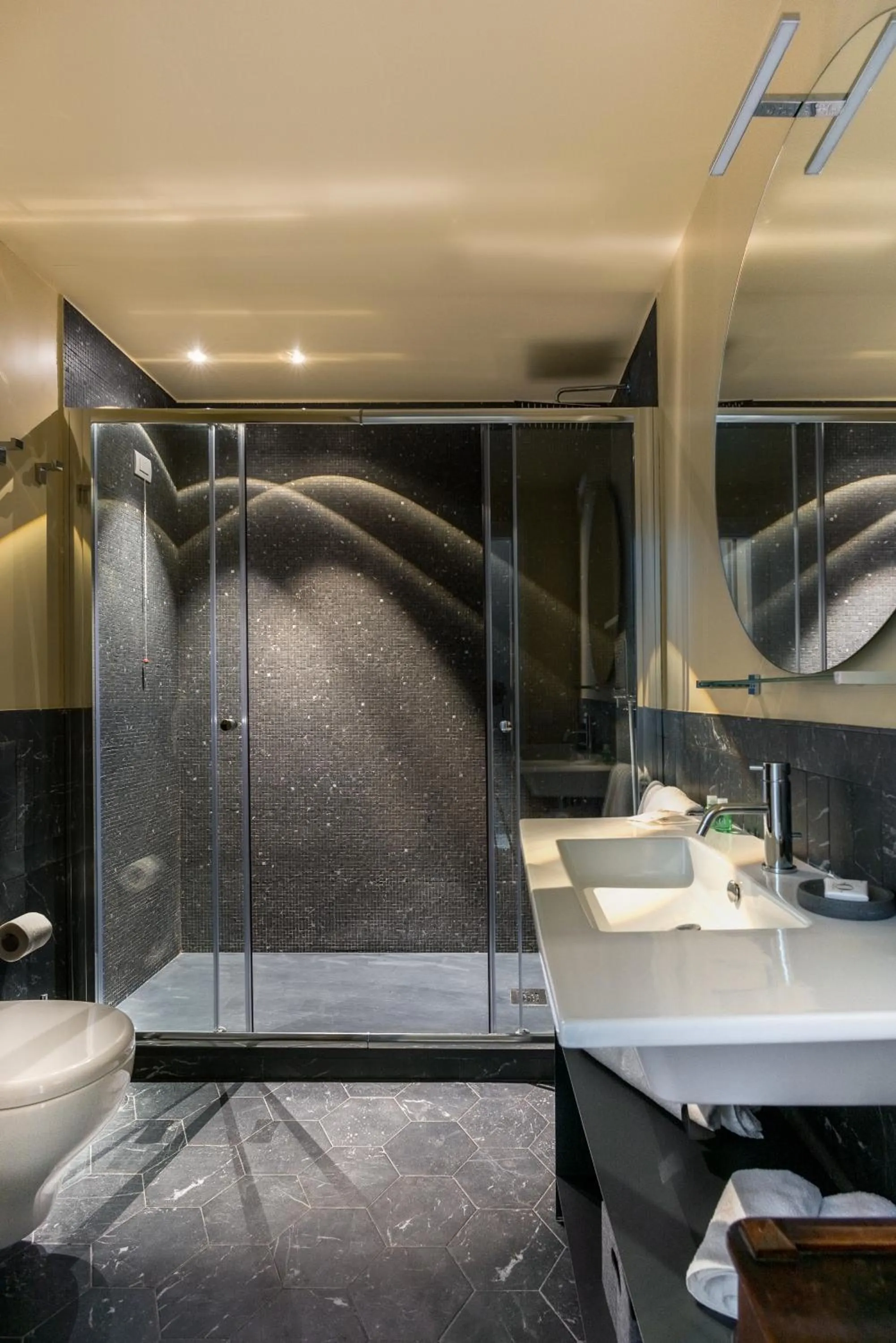 Shower in Rinuccini Relais