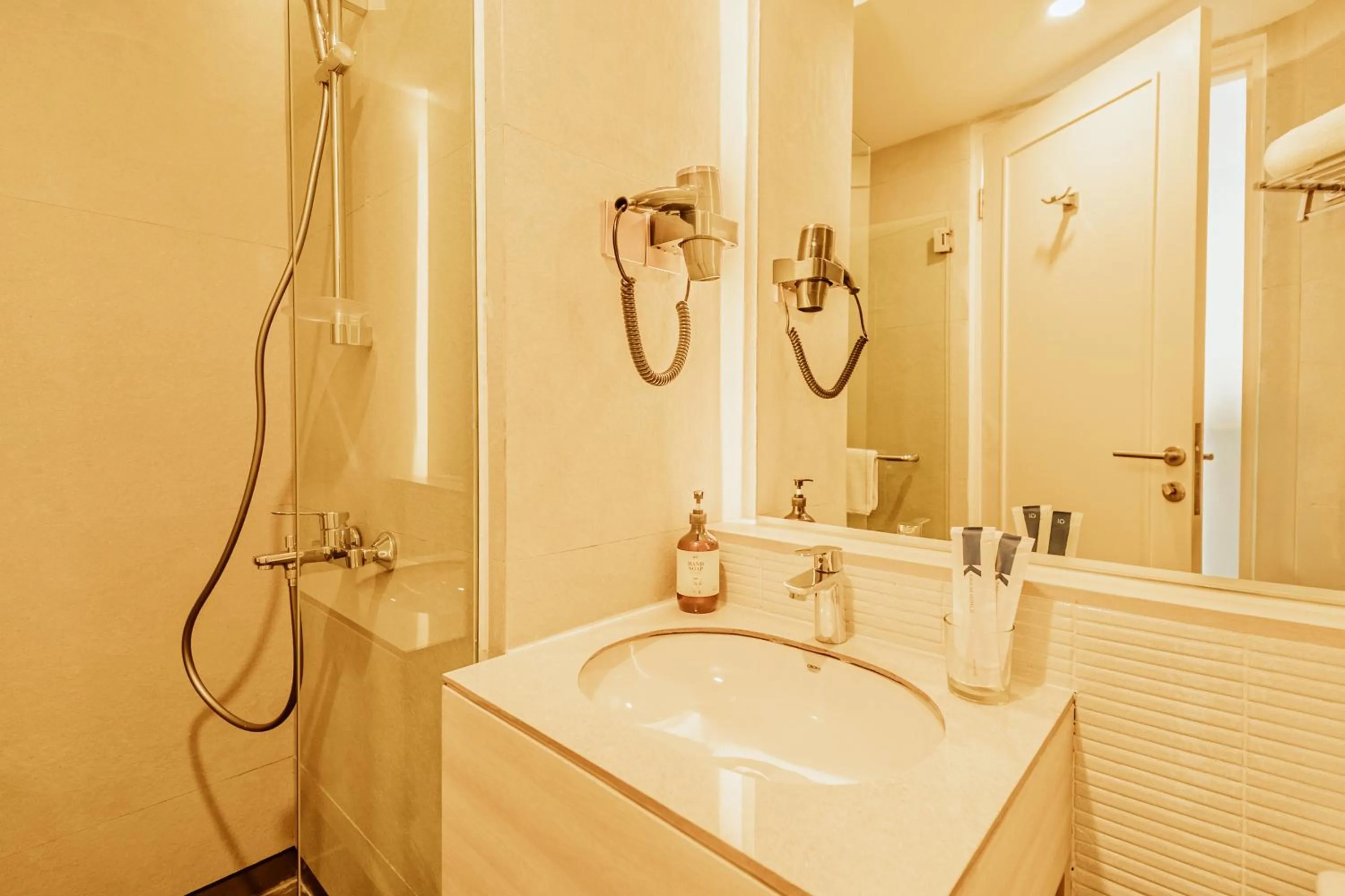 Gino Feruci Braga by KAGUM Hotels