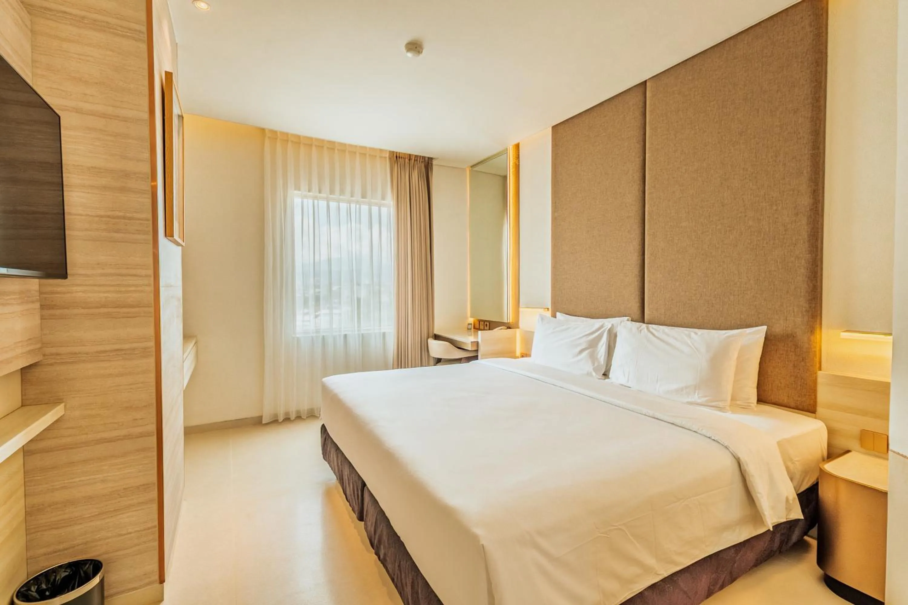 Bed in Gino Feruci Braga by KAGUM Hotels