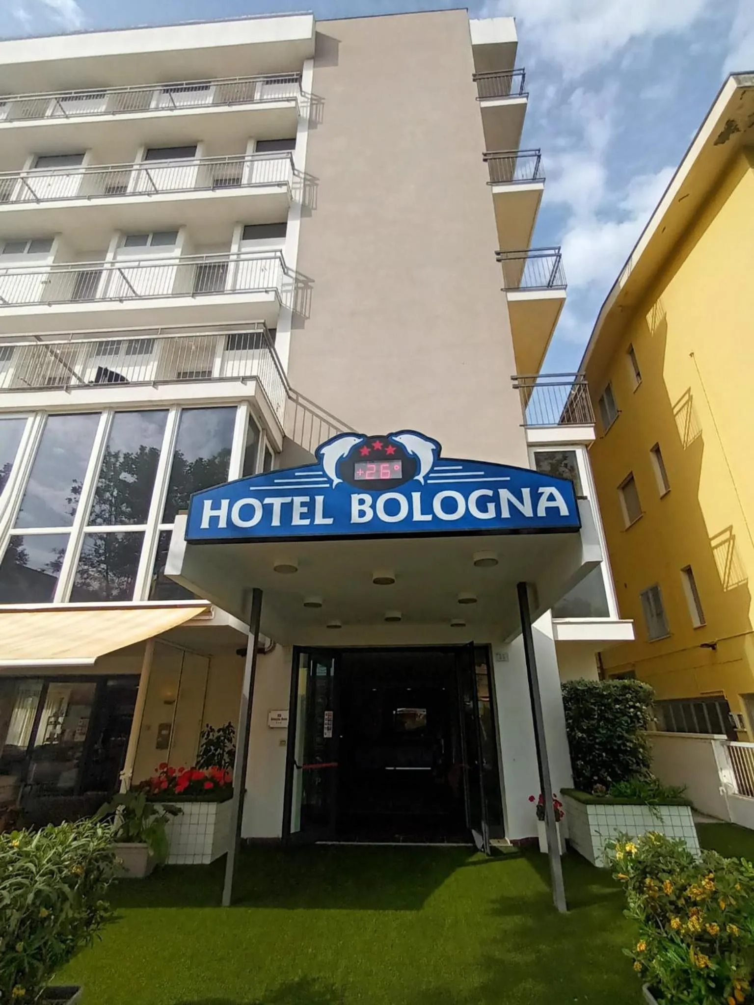 Property building in Hotel Bologna
