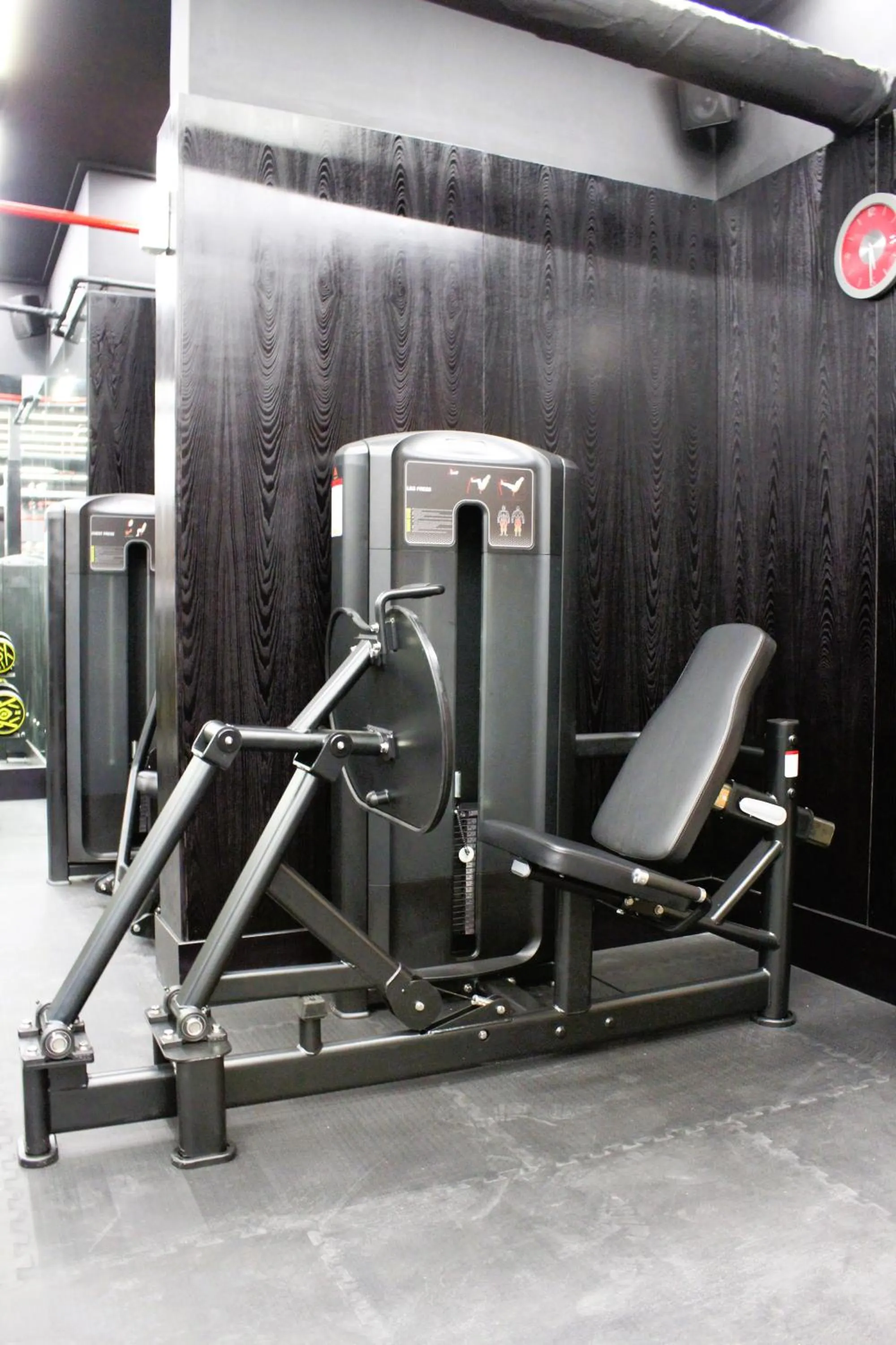 Fitness centre/facilities in City Tower Hotel