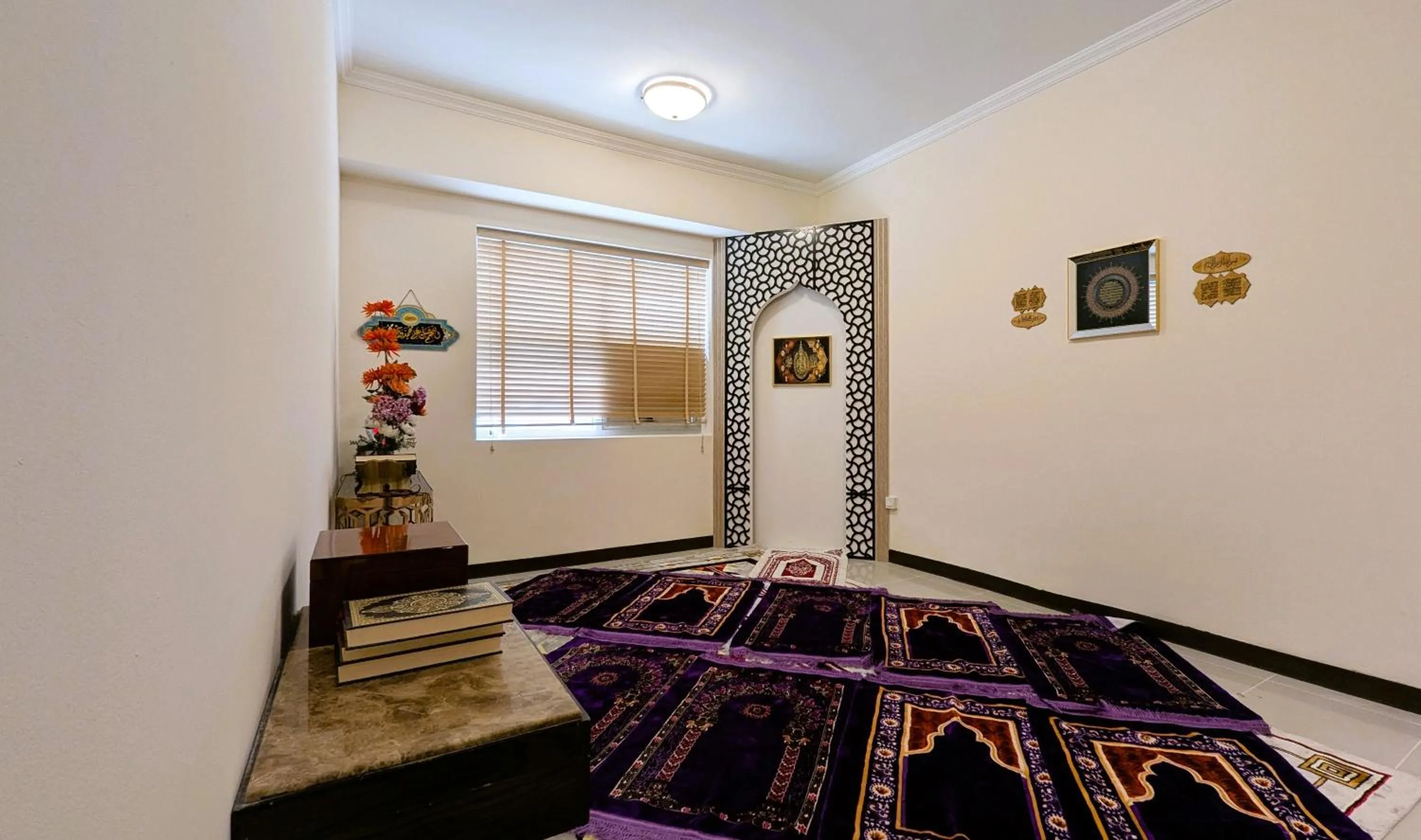 Other, Bed in City Tower Hotel