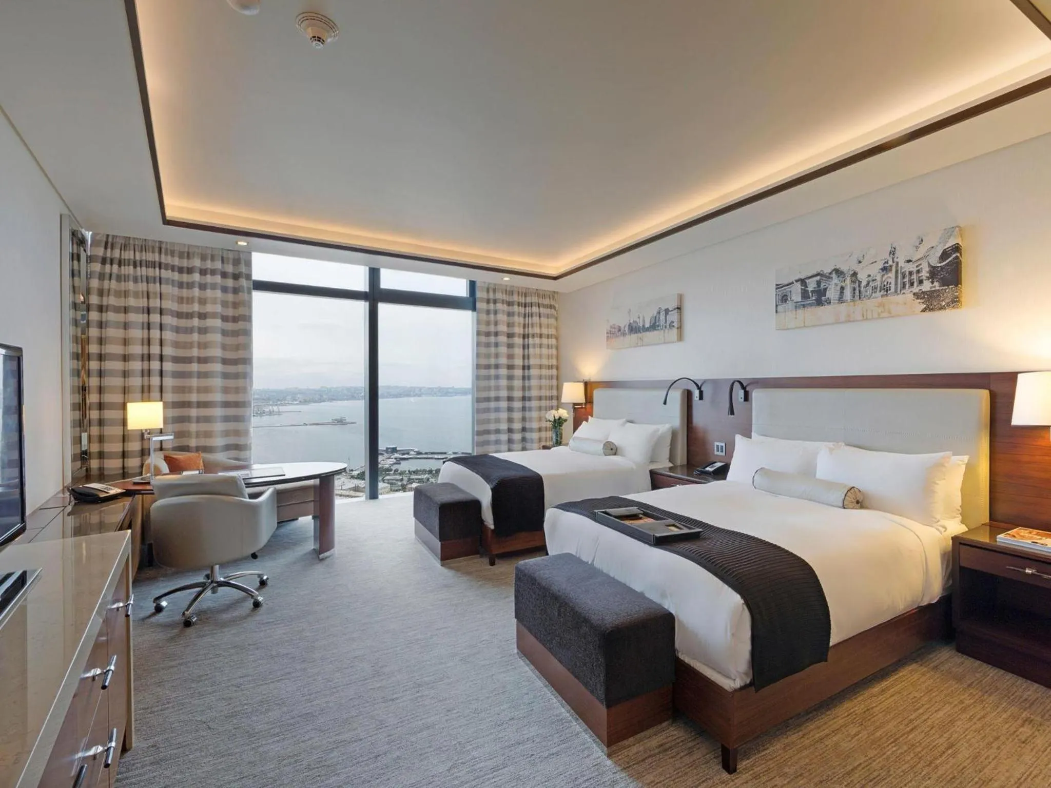 Bedroom, Bed in Fairmont Baku, Flame Towers