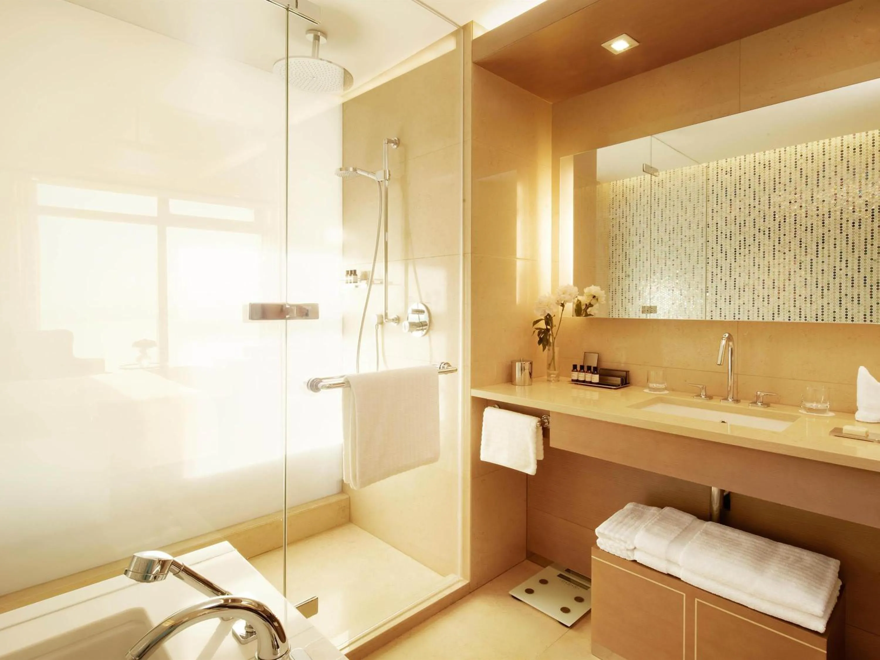 Bedroom in Fairmont Baku, Flame Towers