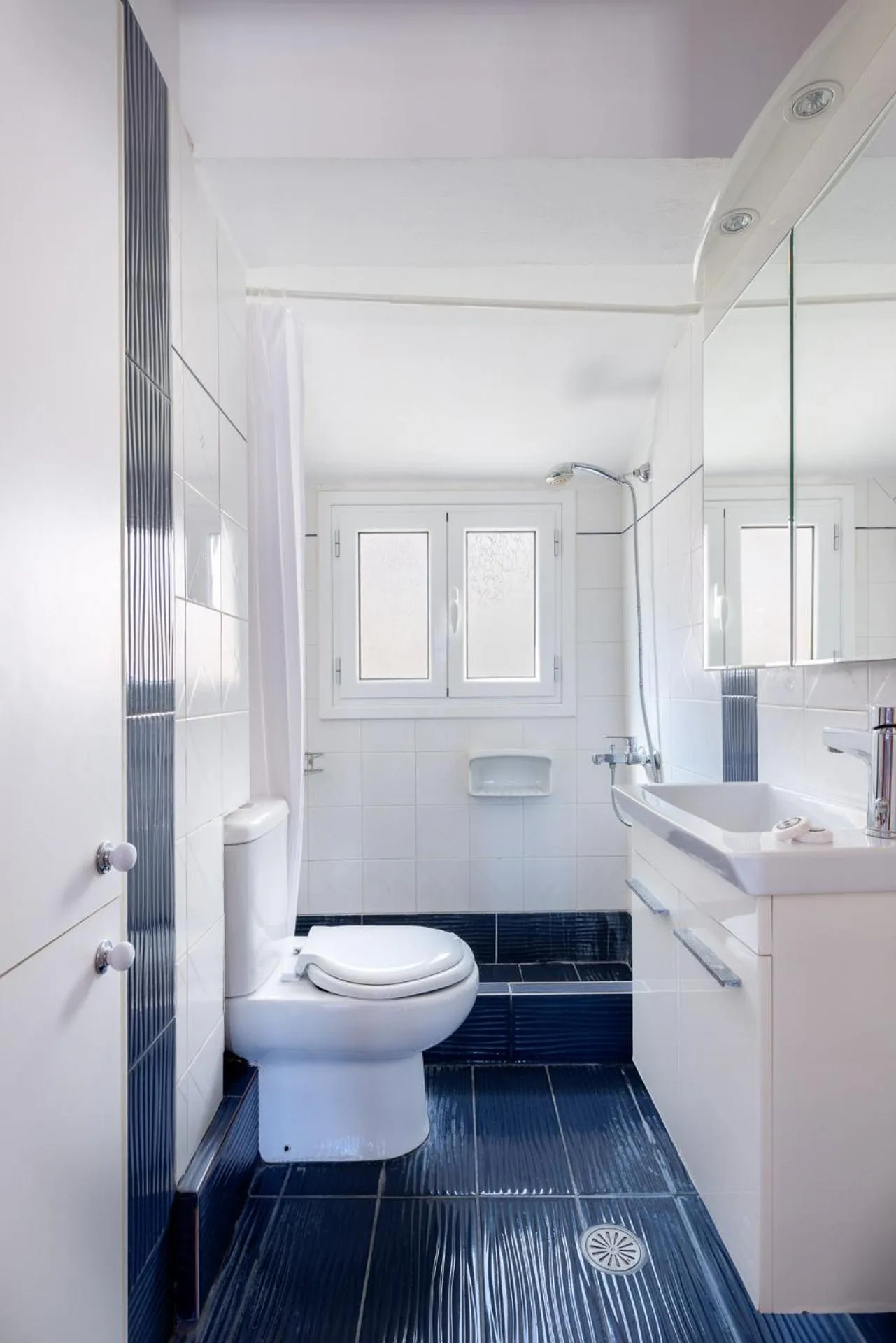 Bathroom in Europe Hotel