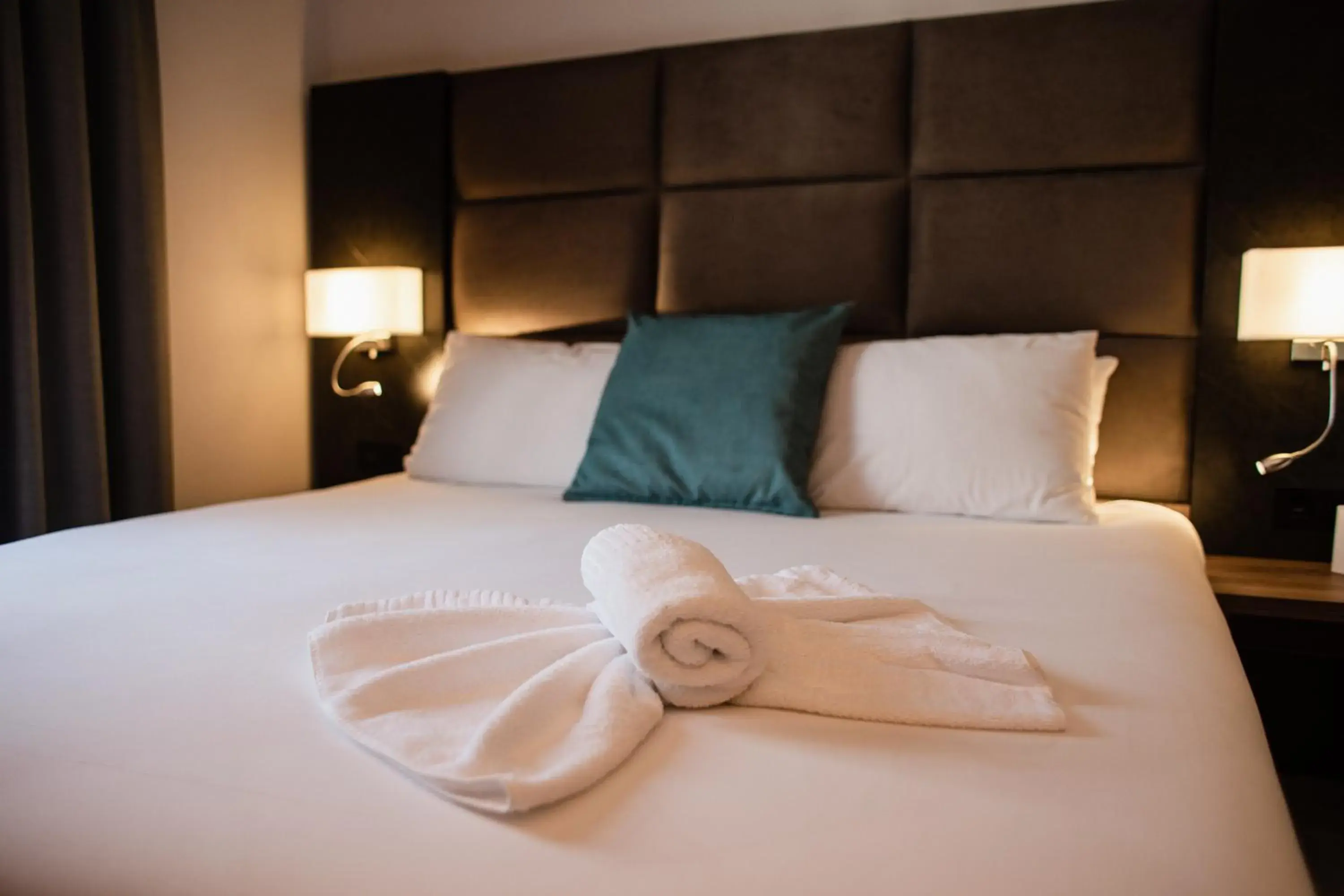 Superior Triple Room with Balcony/ Urban View in Pebbles Resort Superior Triple Room with Balcony/ Urban View in Pebbles Resort