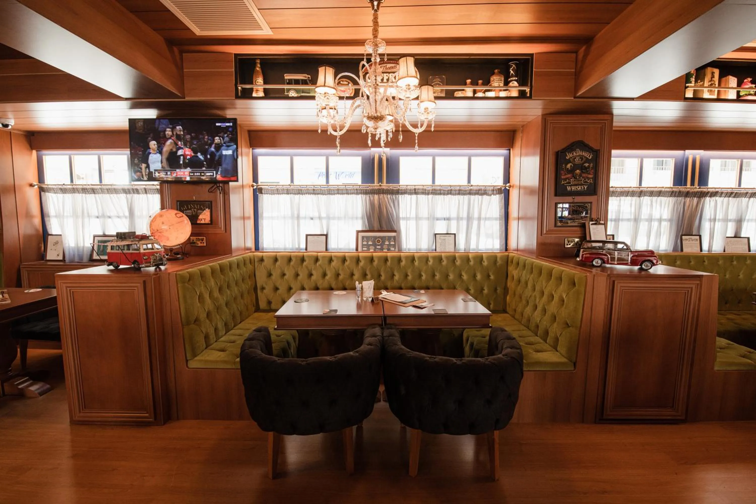 Food in Pebbles Resort