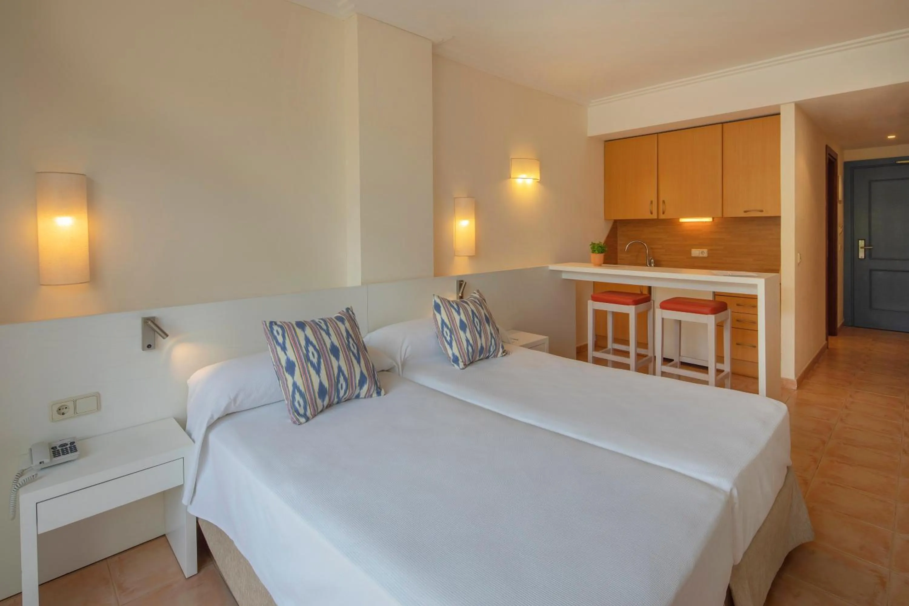 Bedroom, Bed in HM Mar Blau