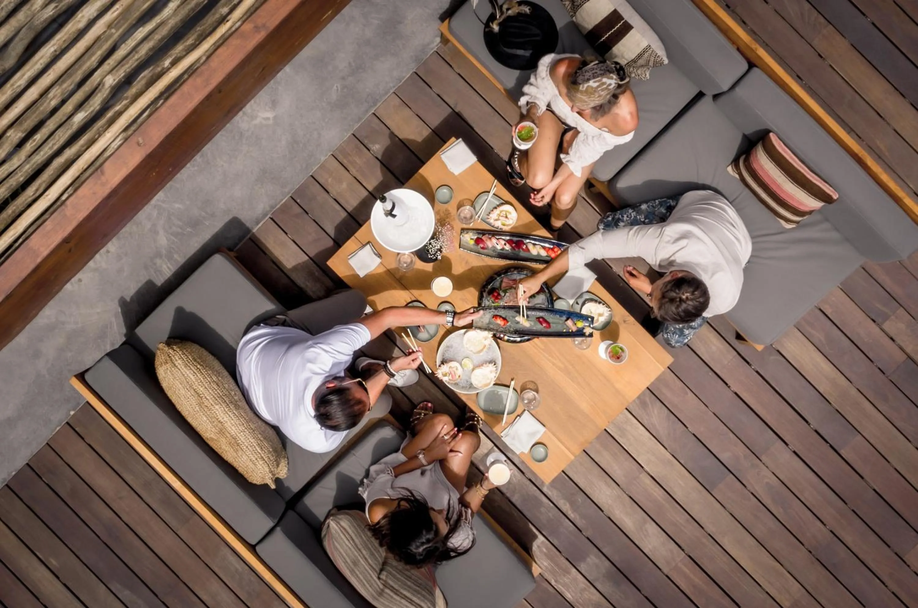 Restaurant/places to eat in OKU Ibiza