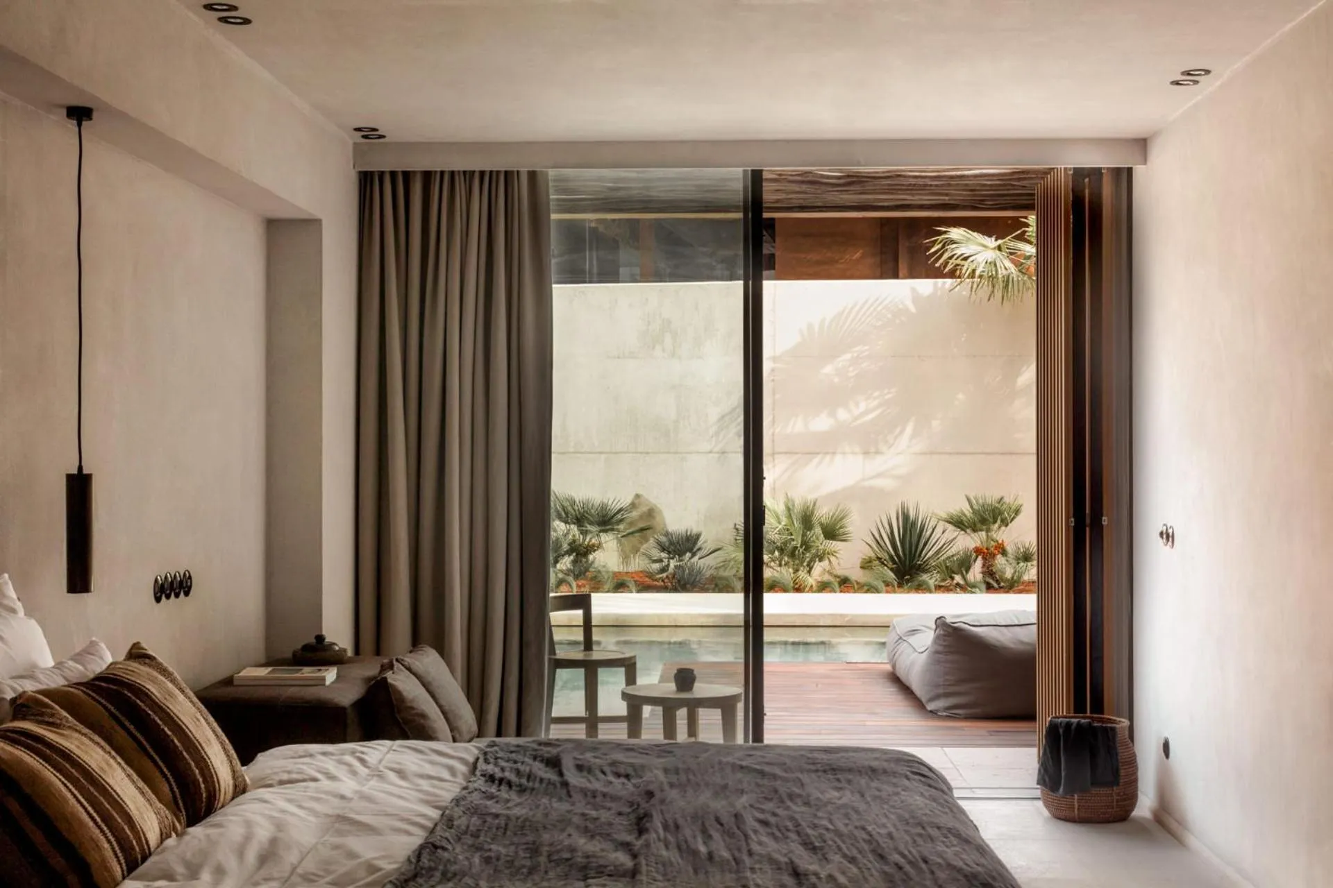 Photo of the whole room, Bed in OKU Ibiza