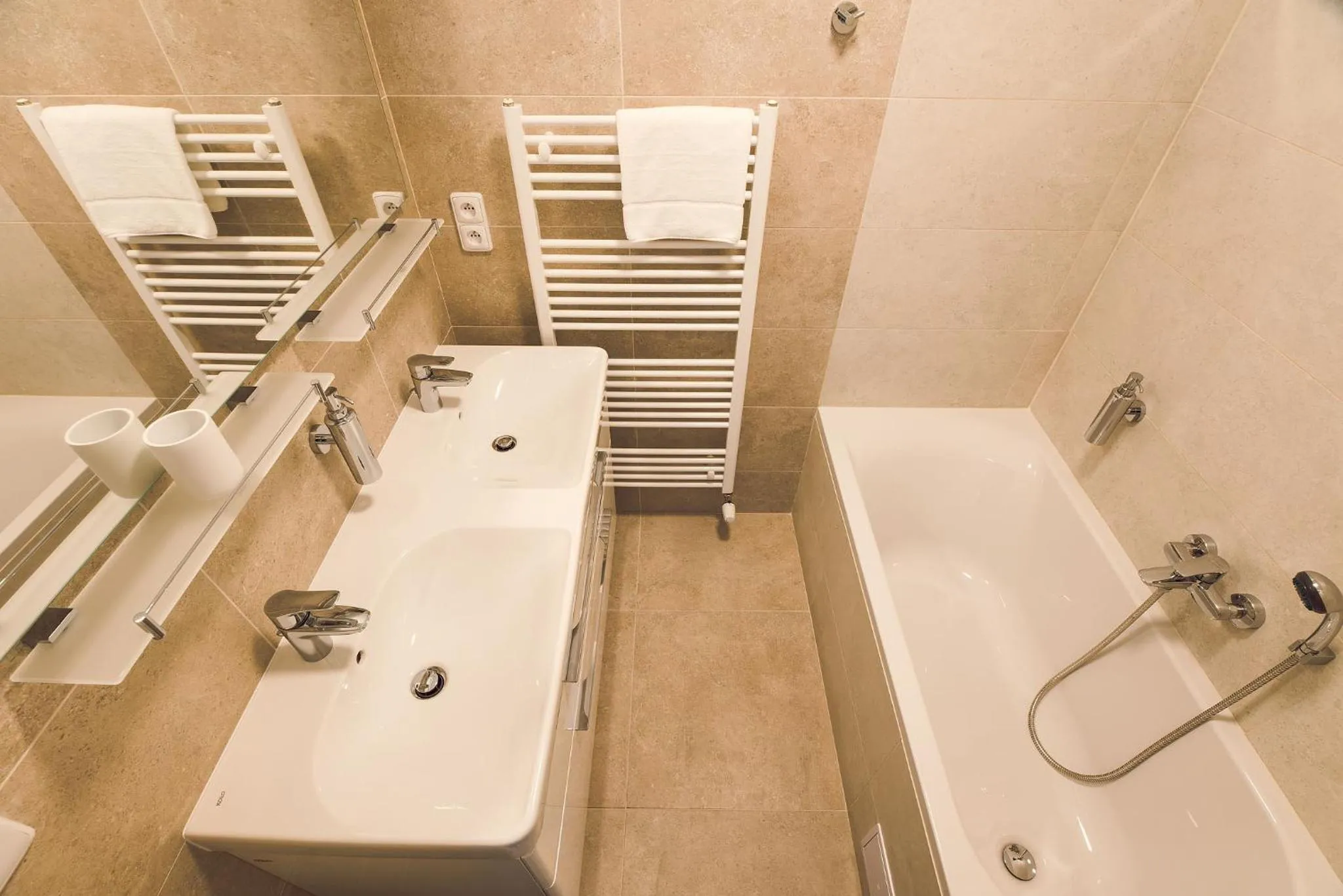 Bathroom in Kings Residence