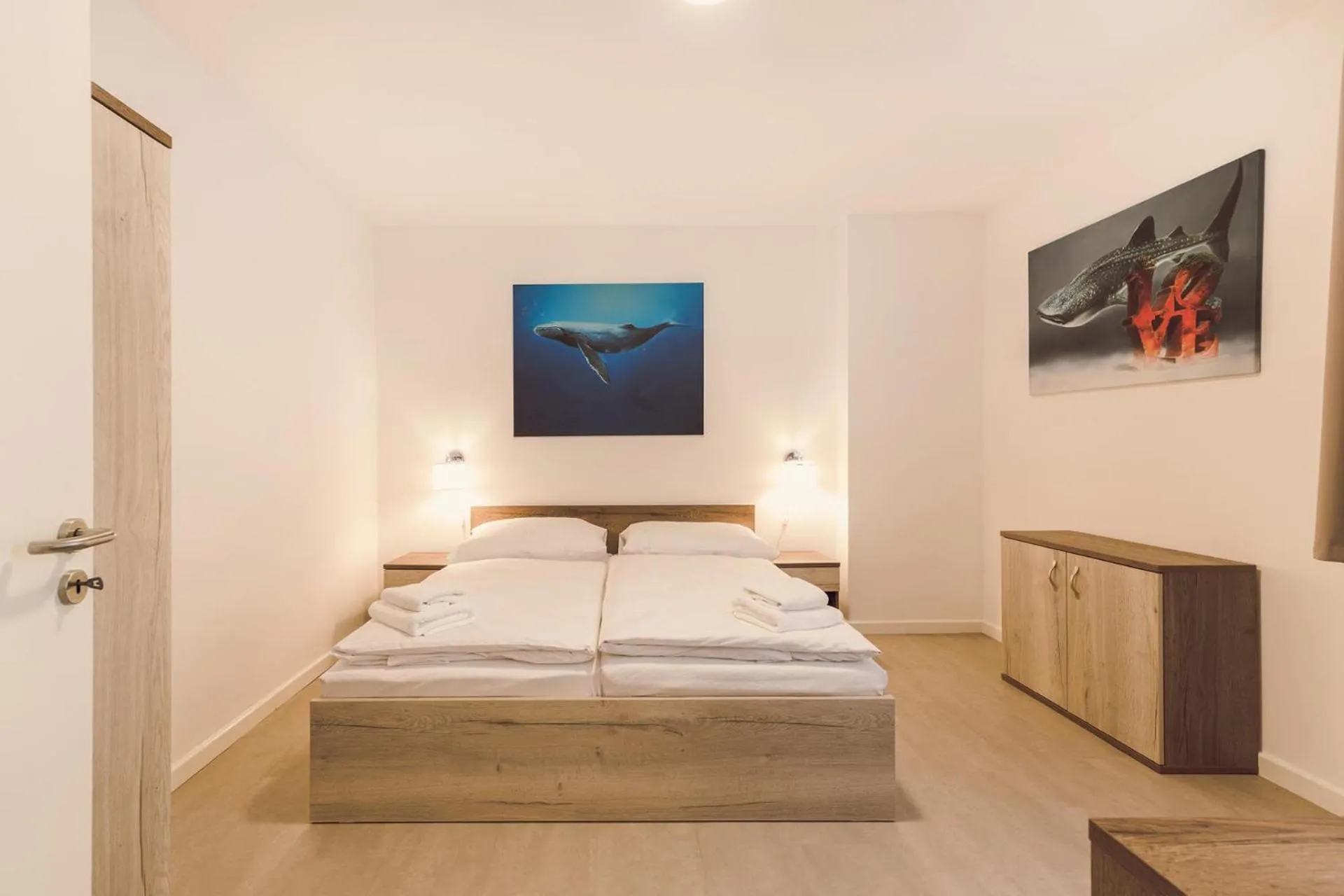 Bed in Kings Residence