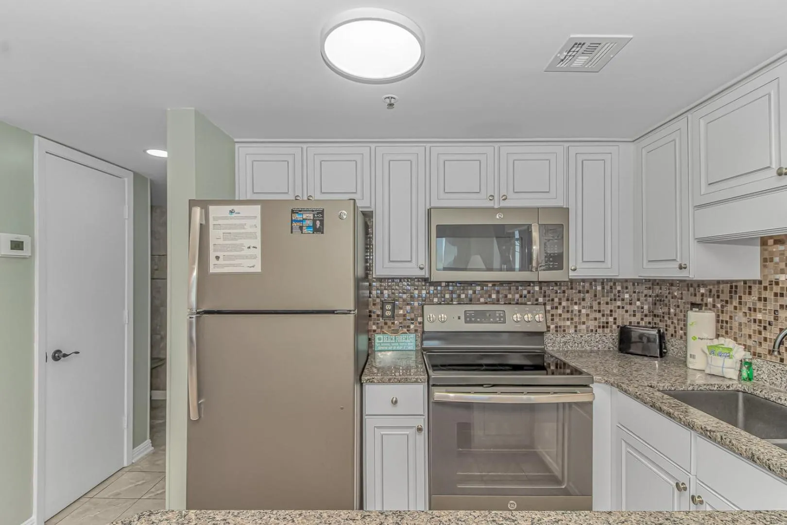 The Palace 1404