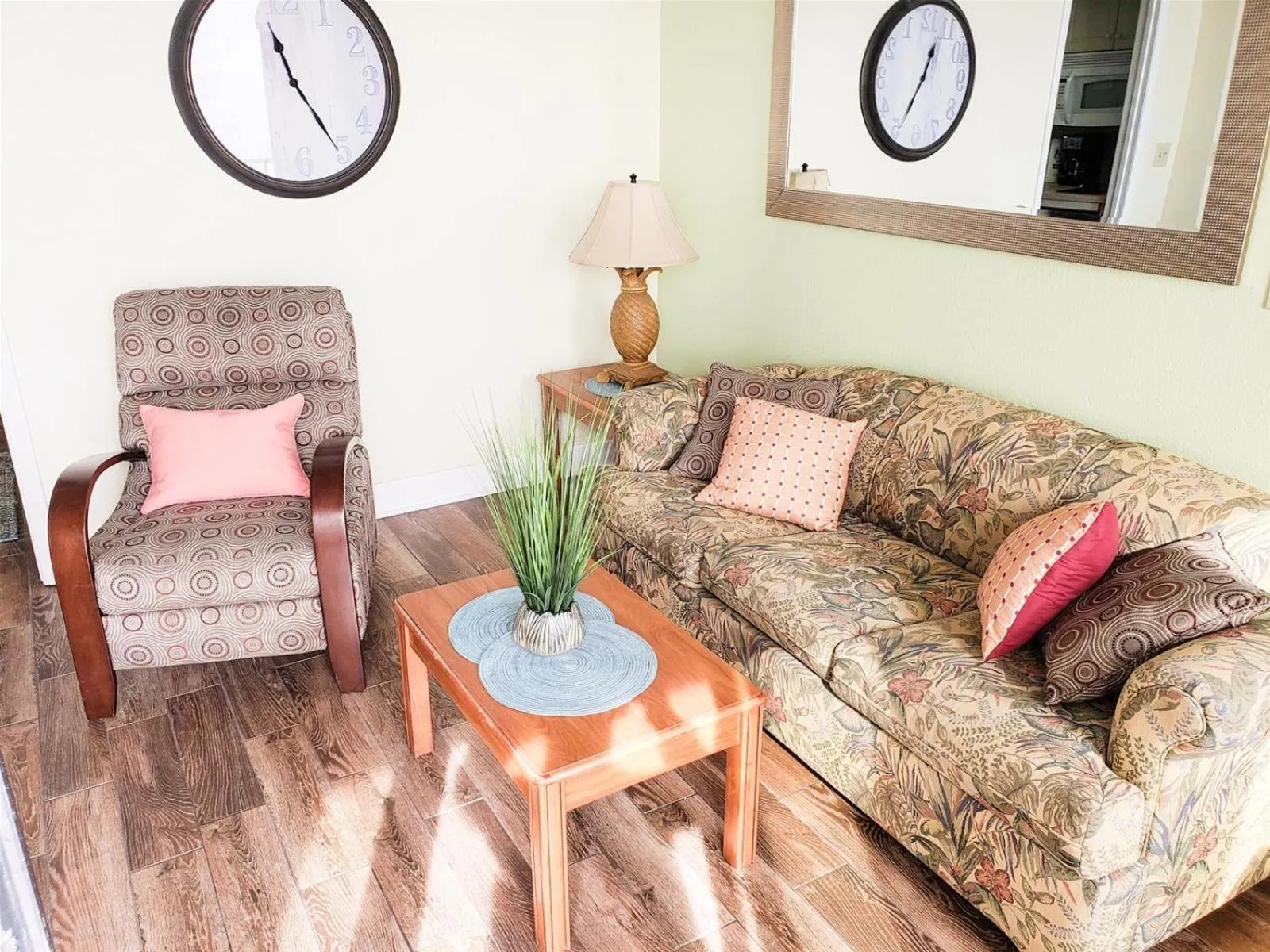 Living room in Sand Dunes 2428