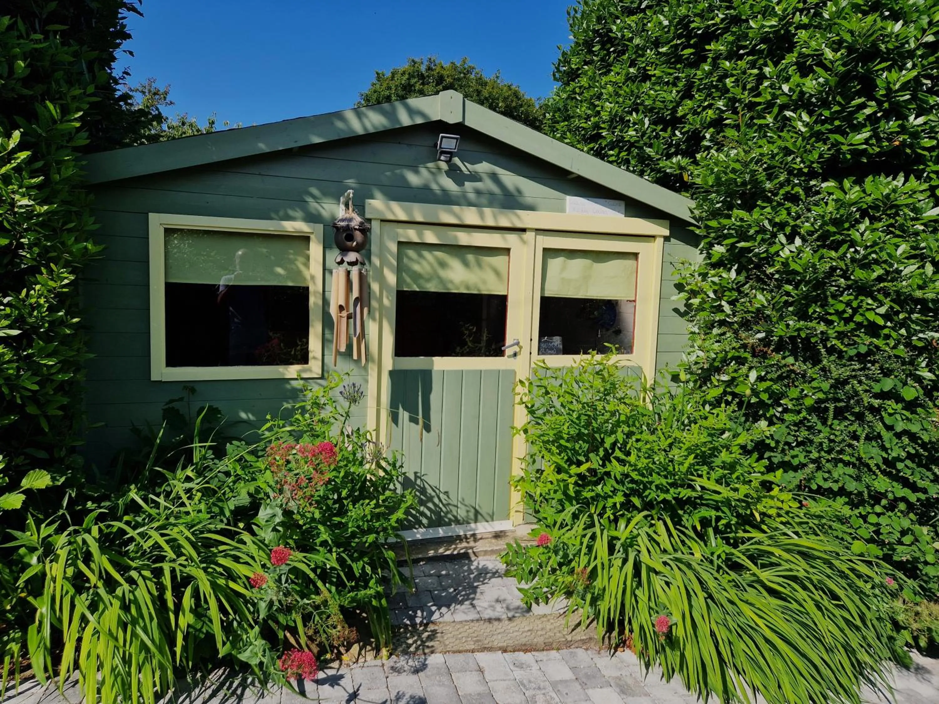 Communal kitchen in La Fontaine de Resnel