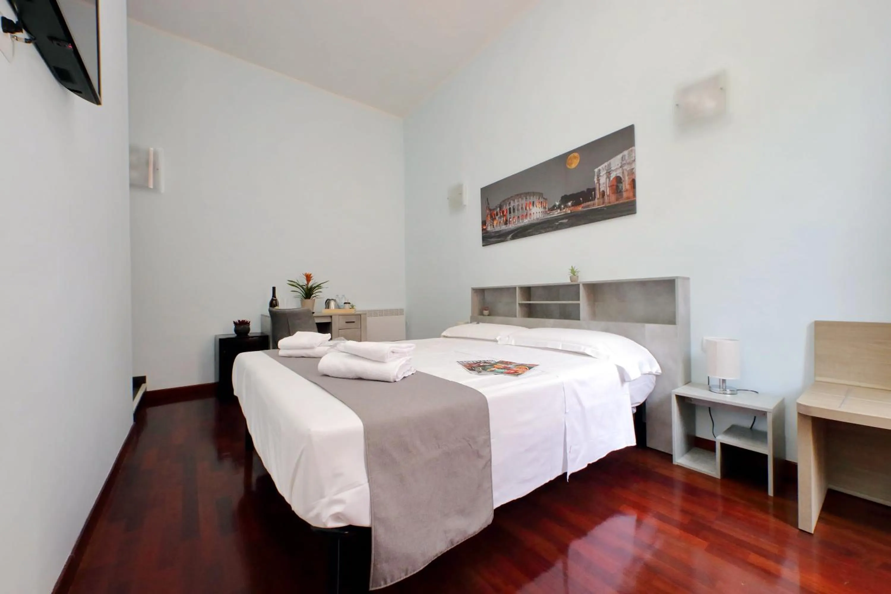 Bed in LHG Comfy Rooms