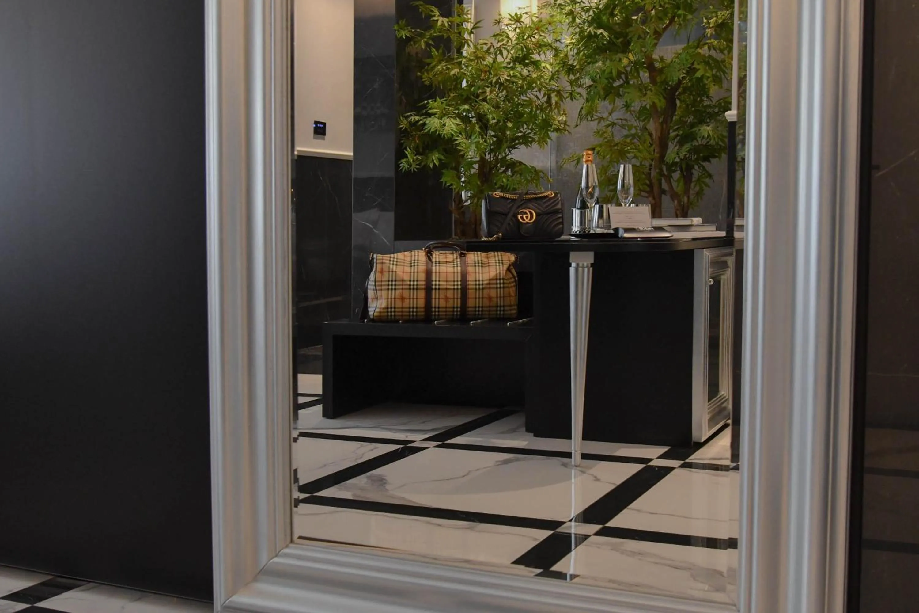 The Unique Brera Suites