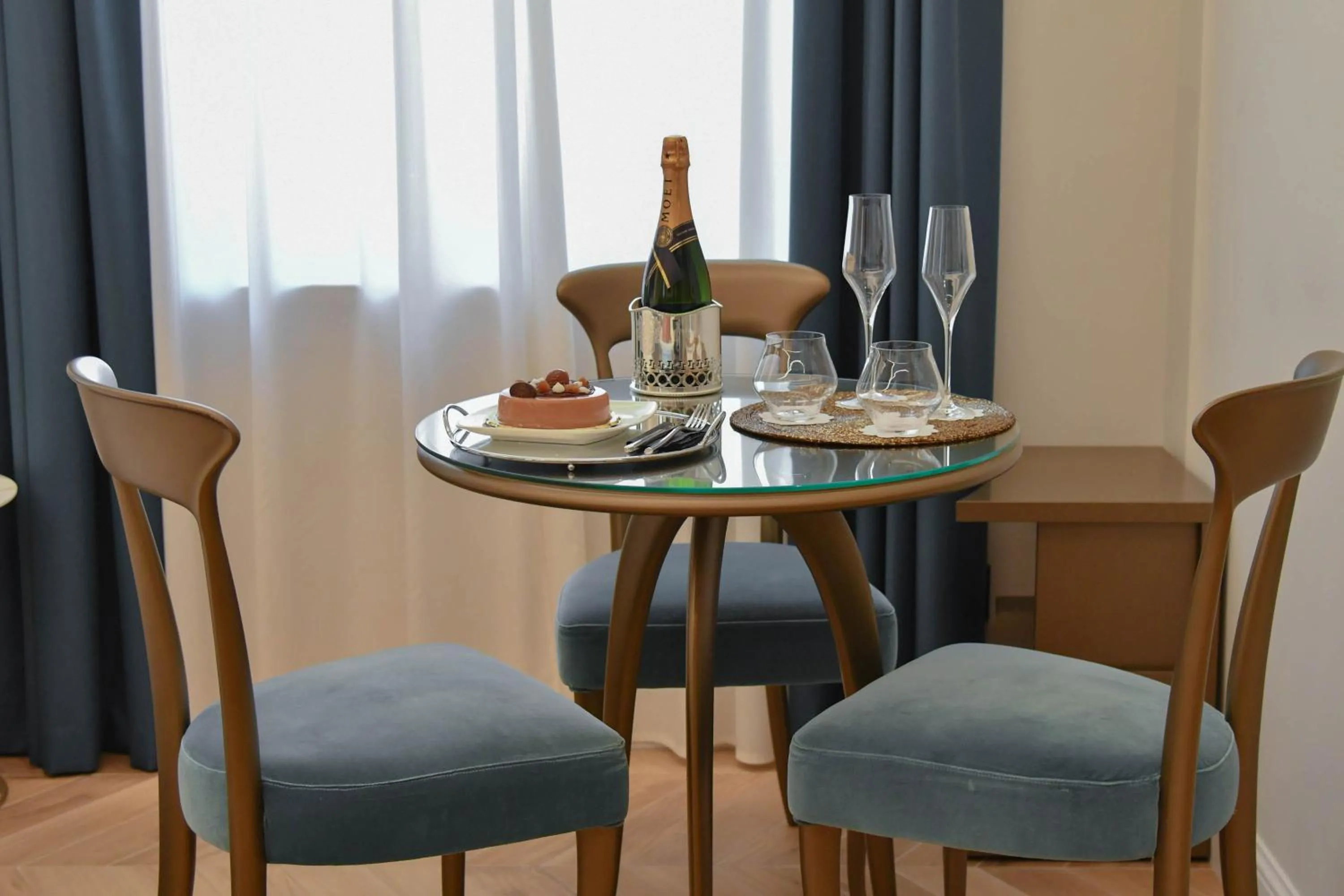 The Unique Brera Suites