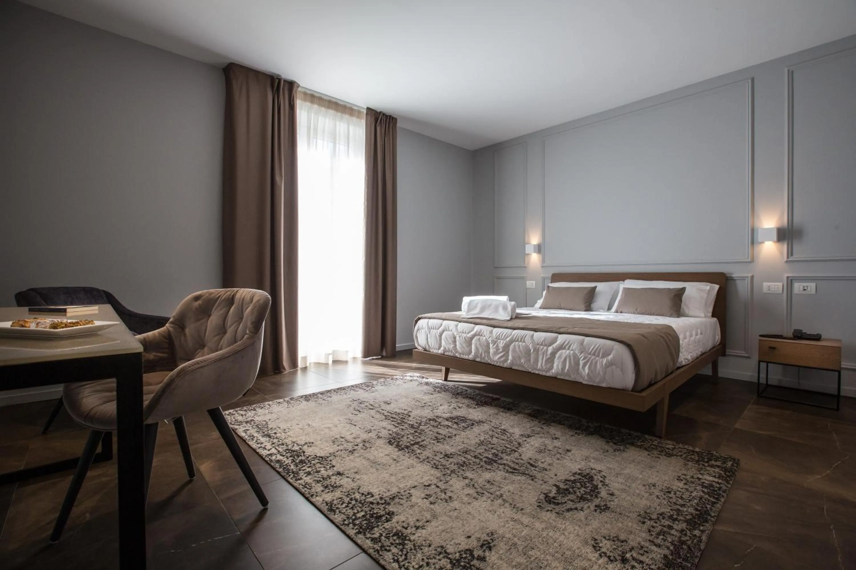 Photo of the whole room, Bed in Plebis - B&B in Sicilia nel centro storico di Catania