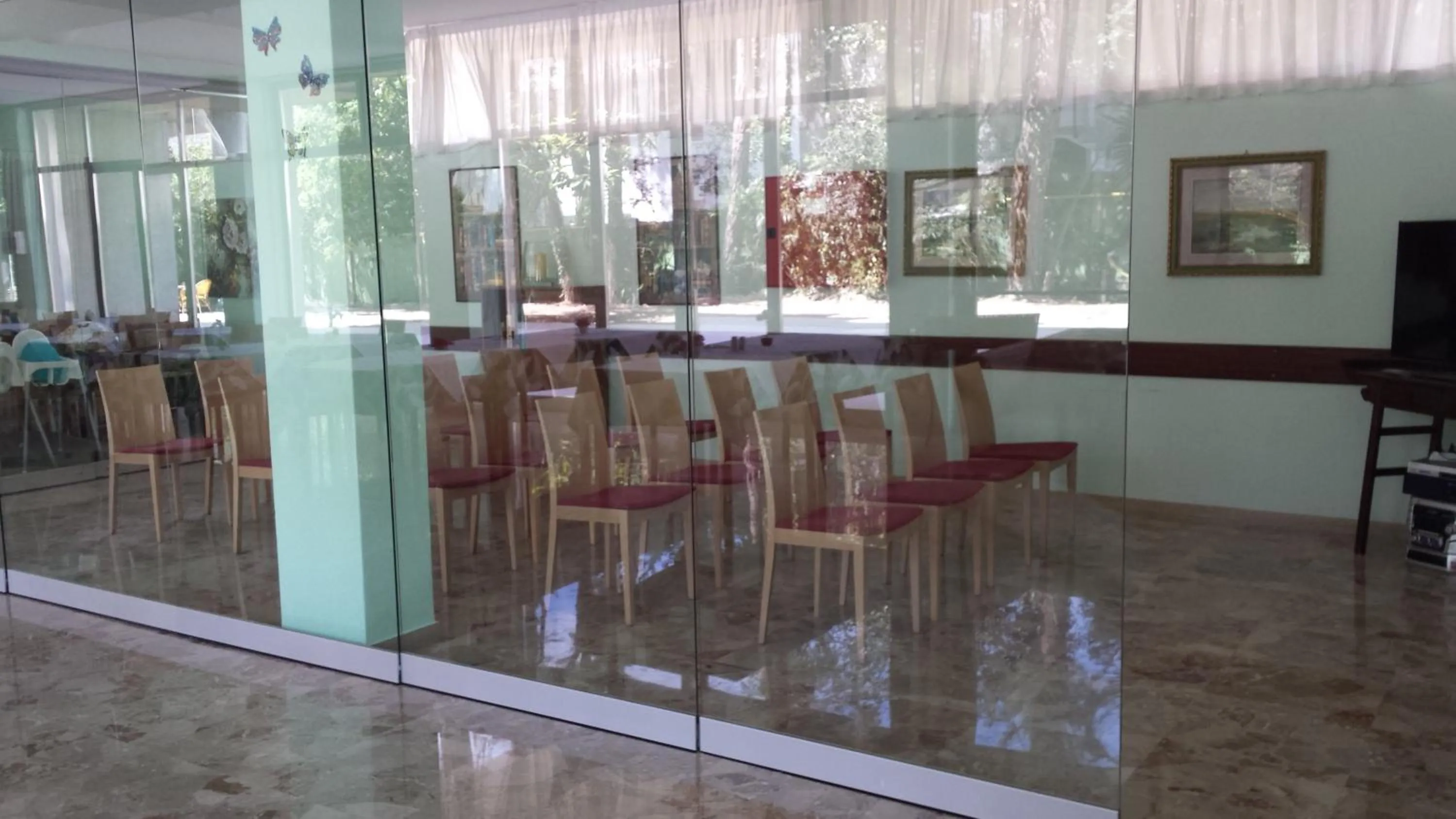 Business facilities in Hotel Adria