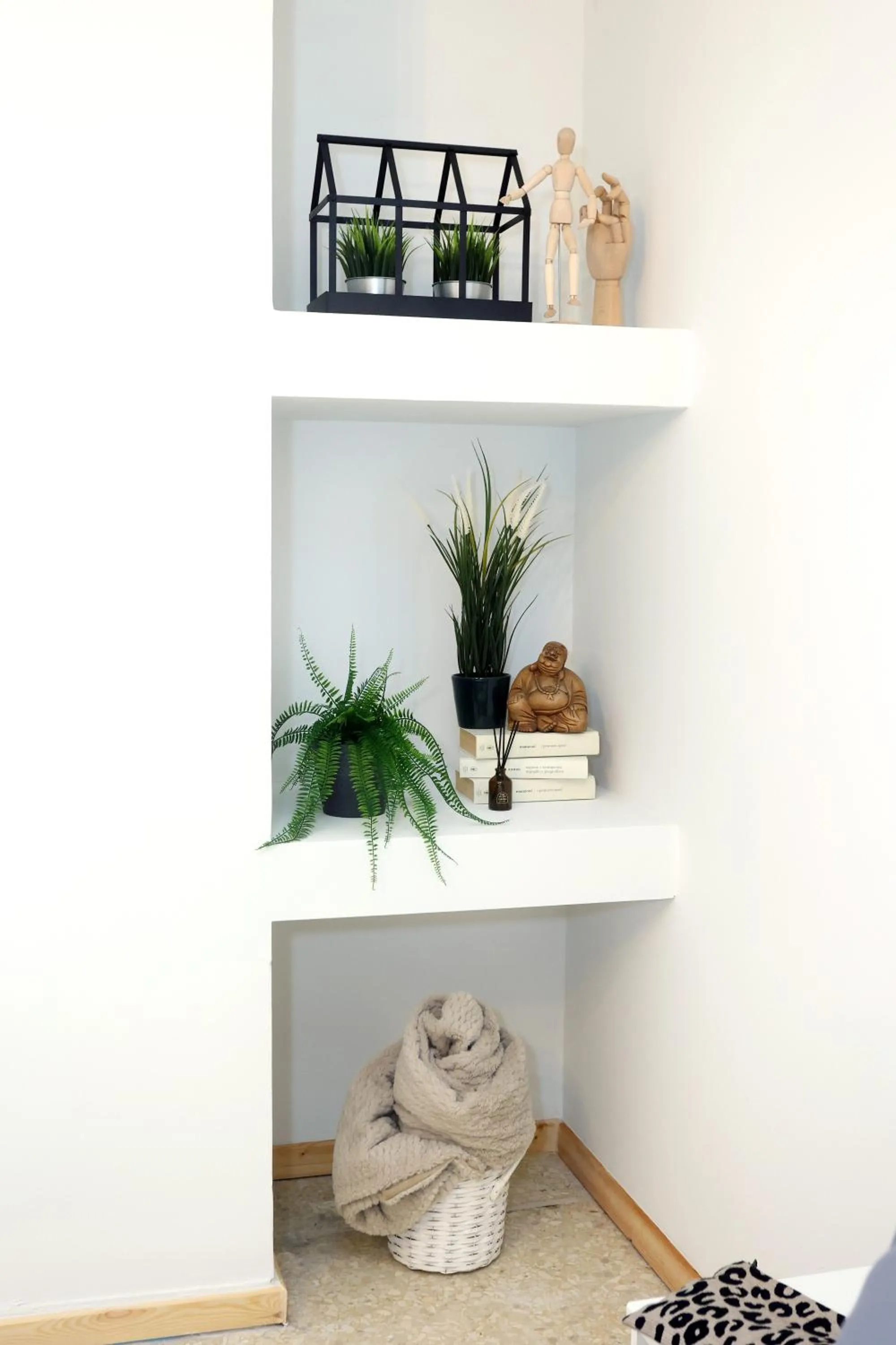 Decorative detail in Old Town Hall Suites and Apartments