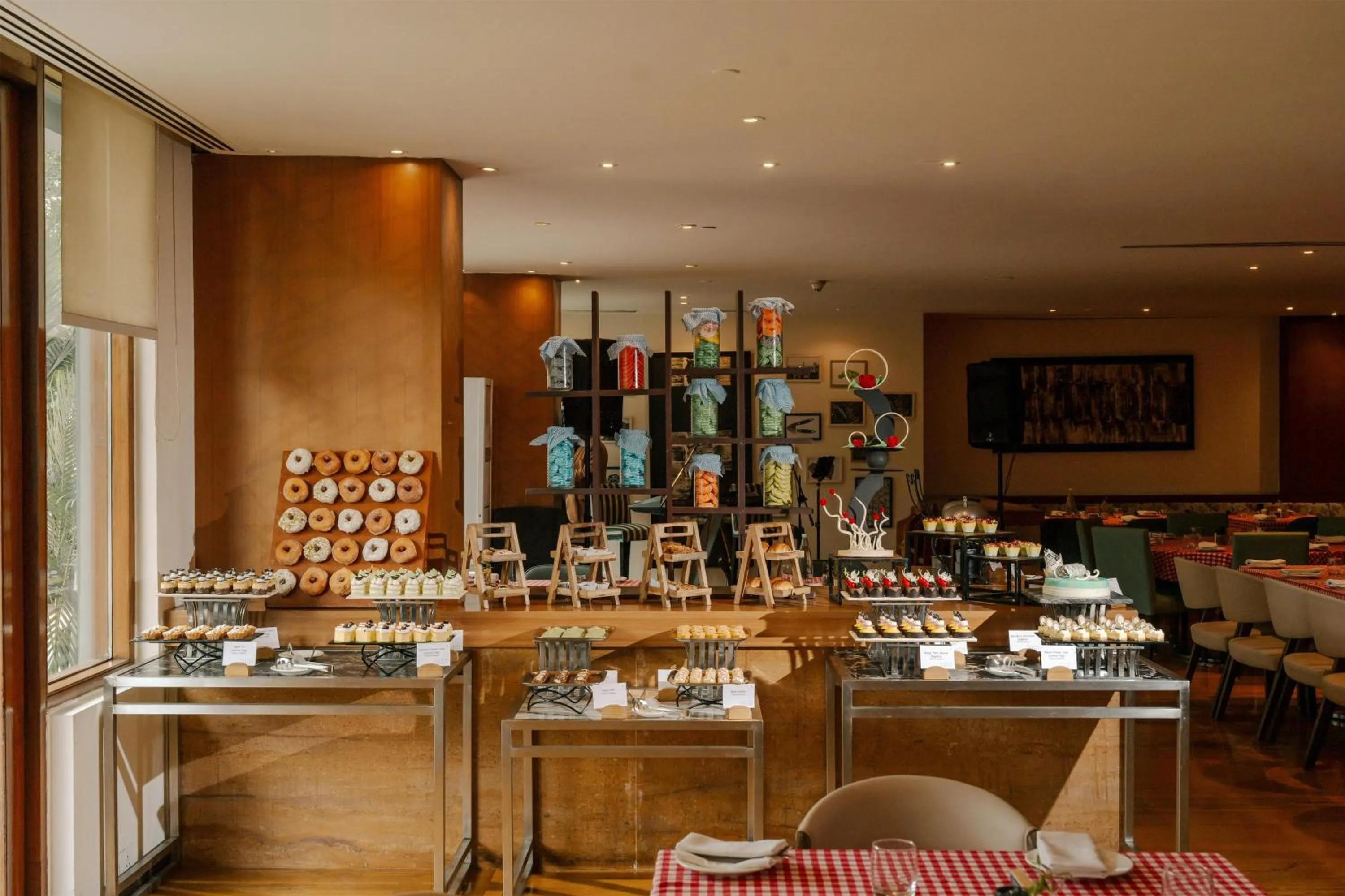 Food and drinks in Radisson Blu Plaza Hotel Hyderabad Banjara Hills