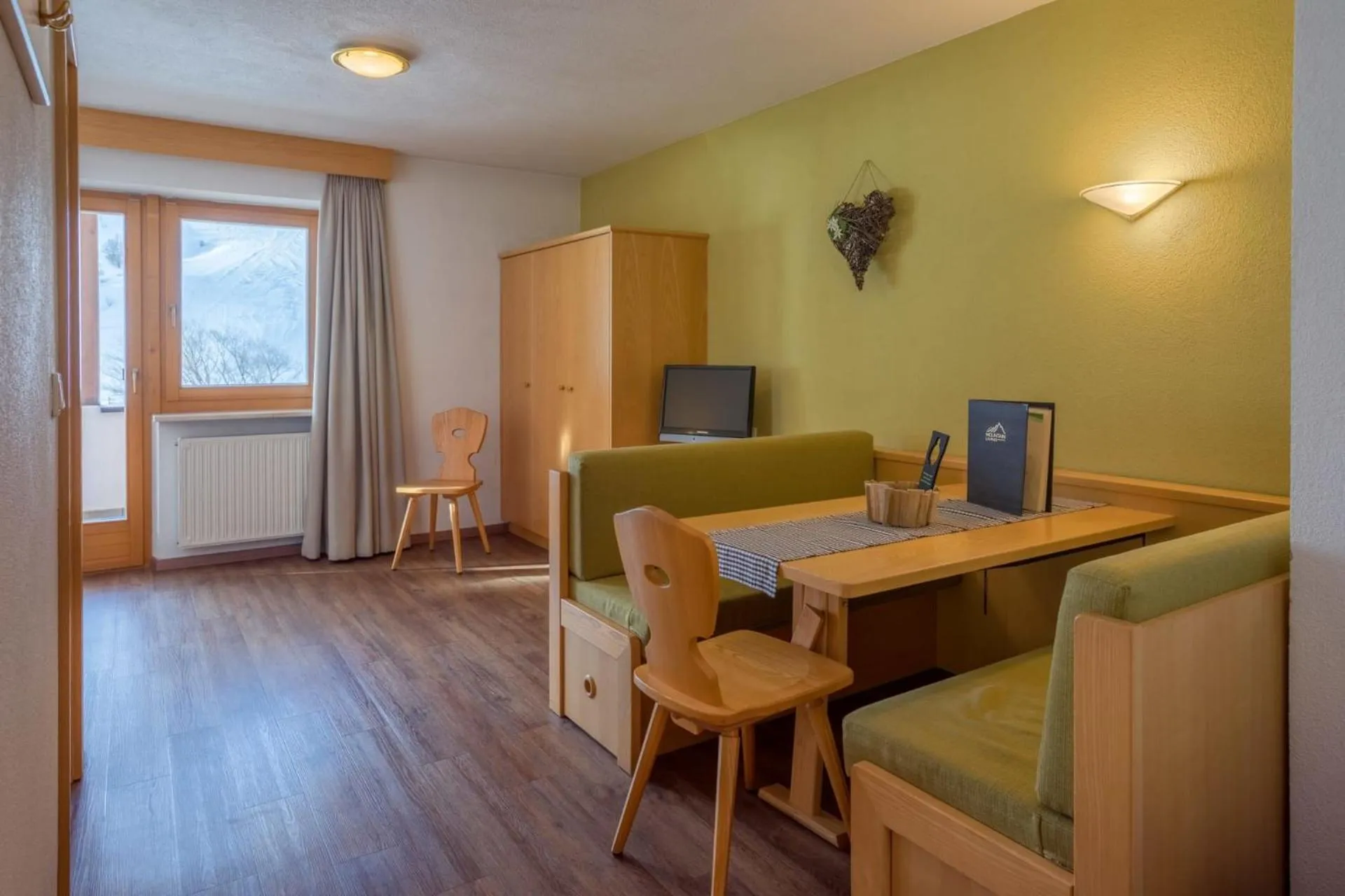 Mountain Living Apartments