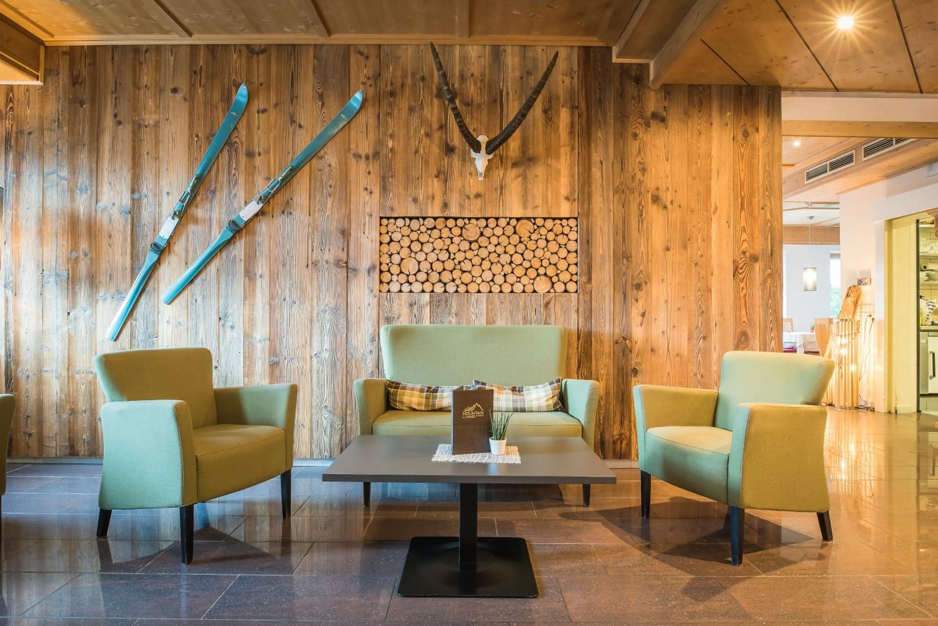 Lobby or reception in Mountain Living Apartments