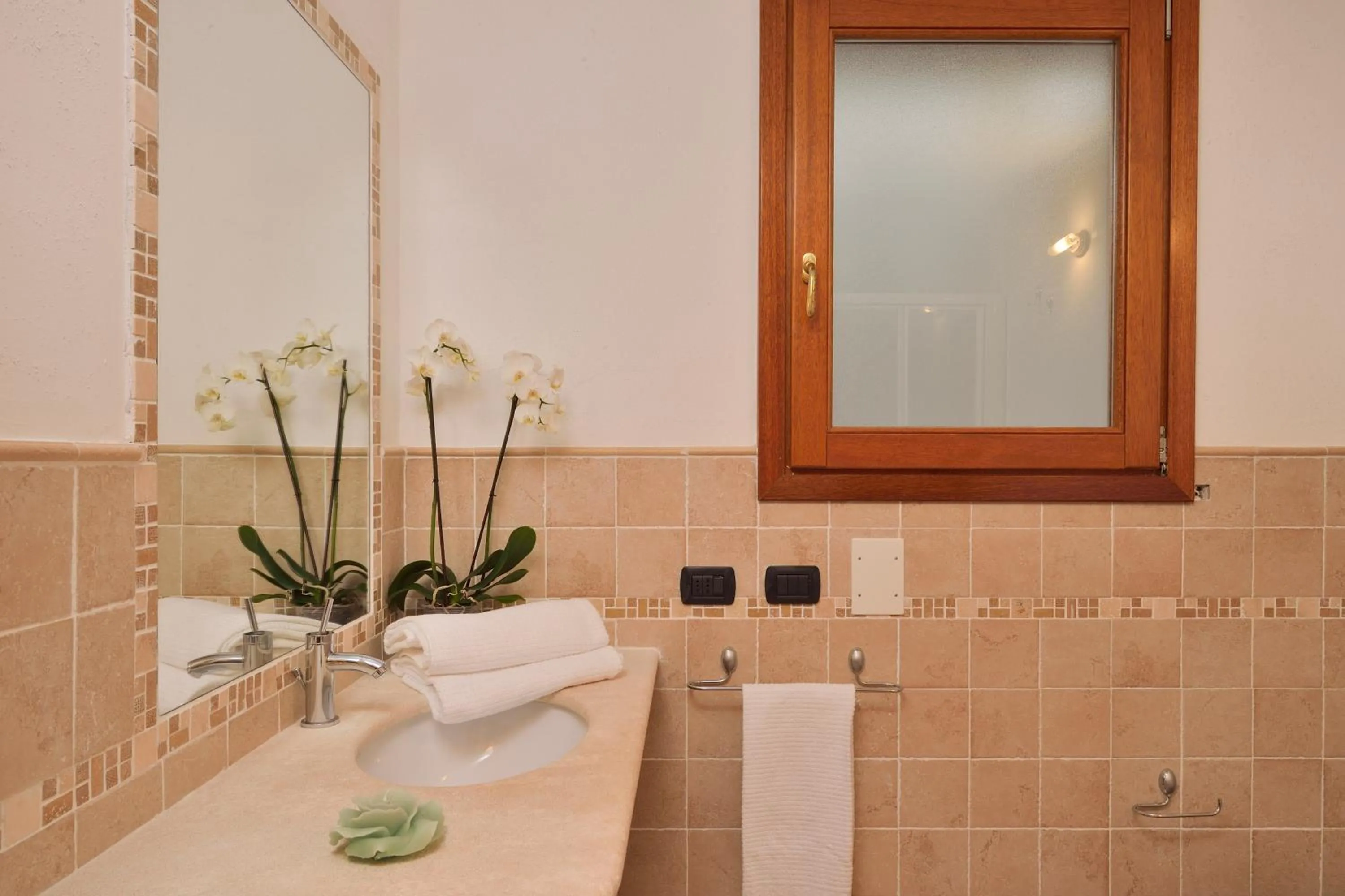 Bathroom in Villa Isuledda Beach