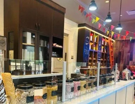 Restaurant/places to eat in The Inn at Patrick Square