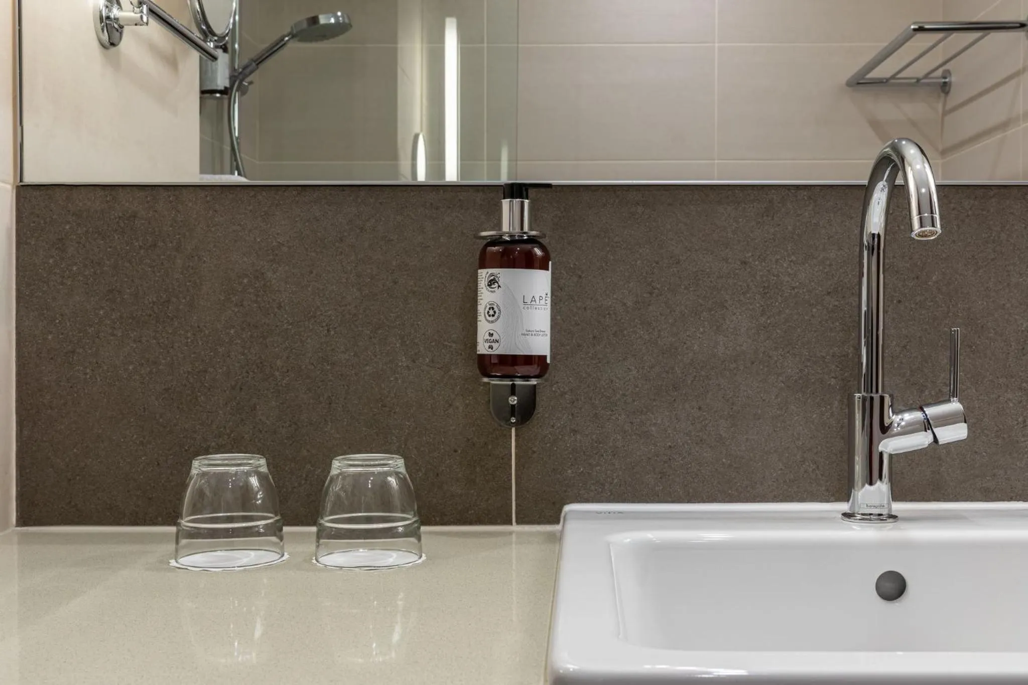 Photo of the whole room in Holiday Inn - Kyiv by IHG