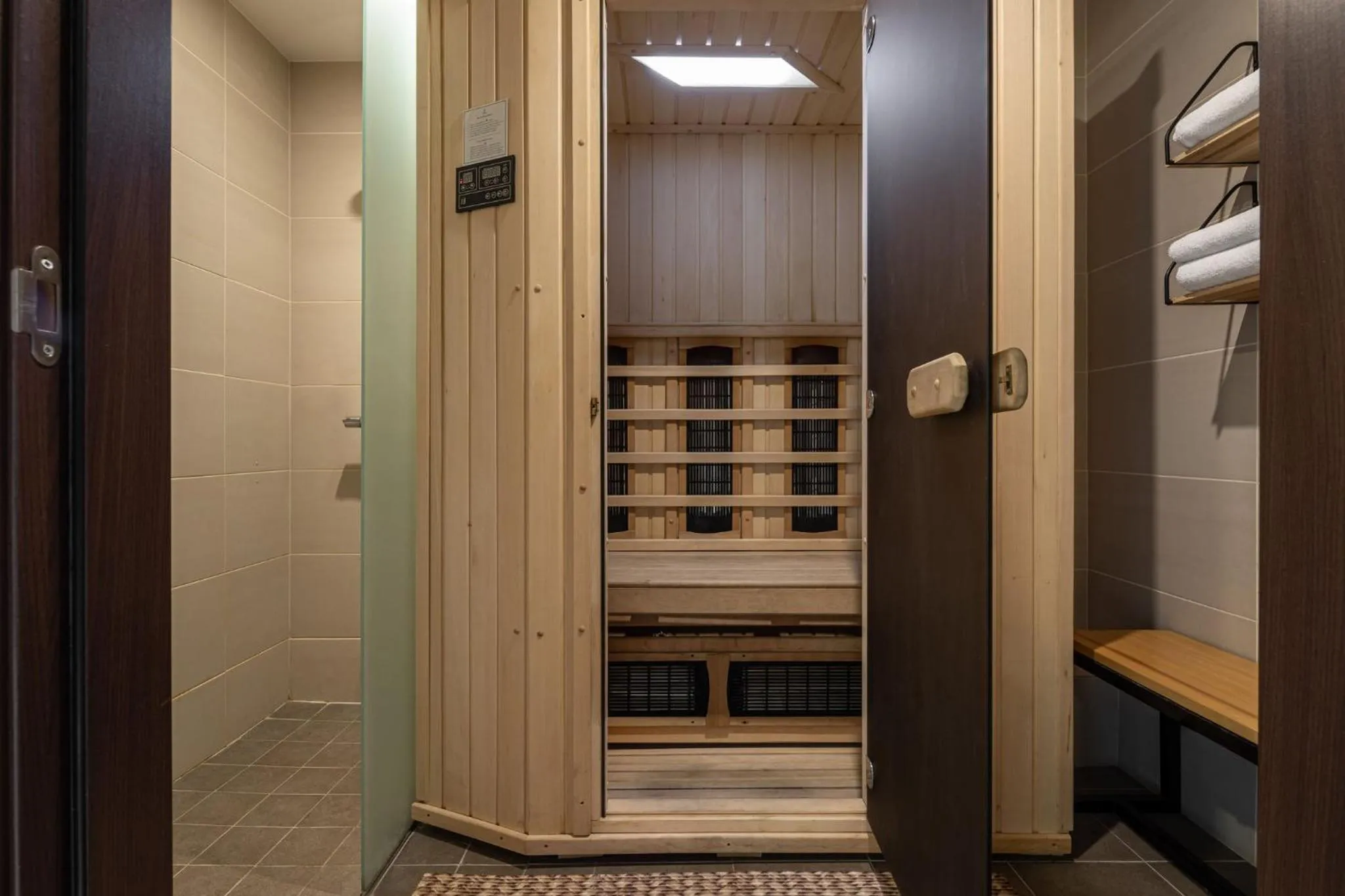 Fitness centre/facilities in Holiday Inn - Kyiv by IHG