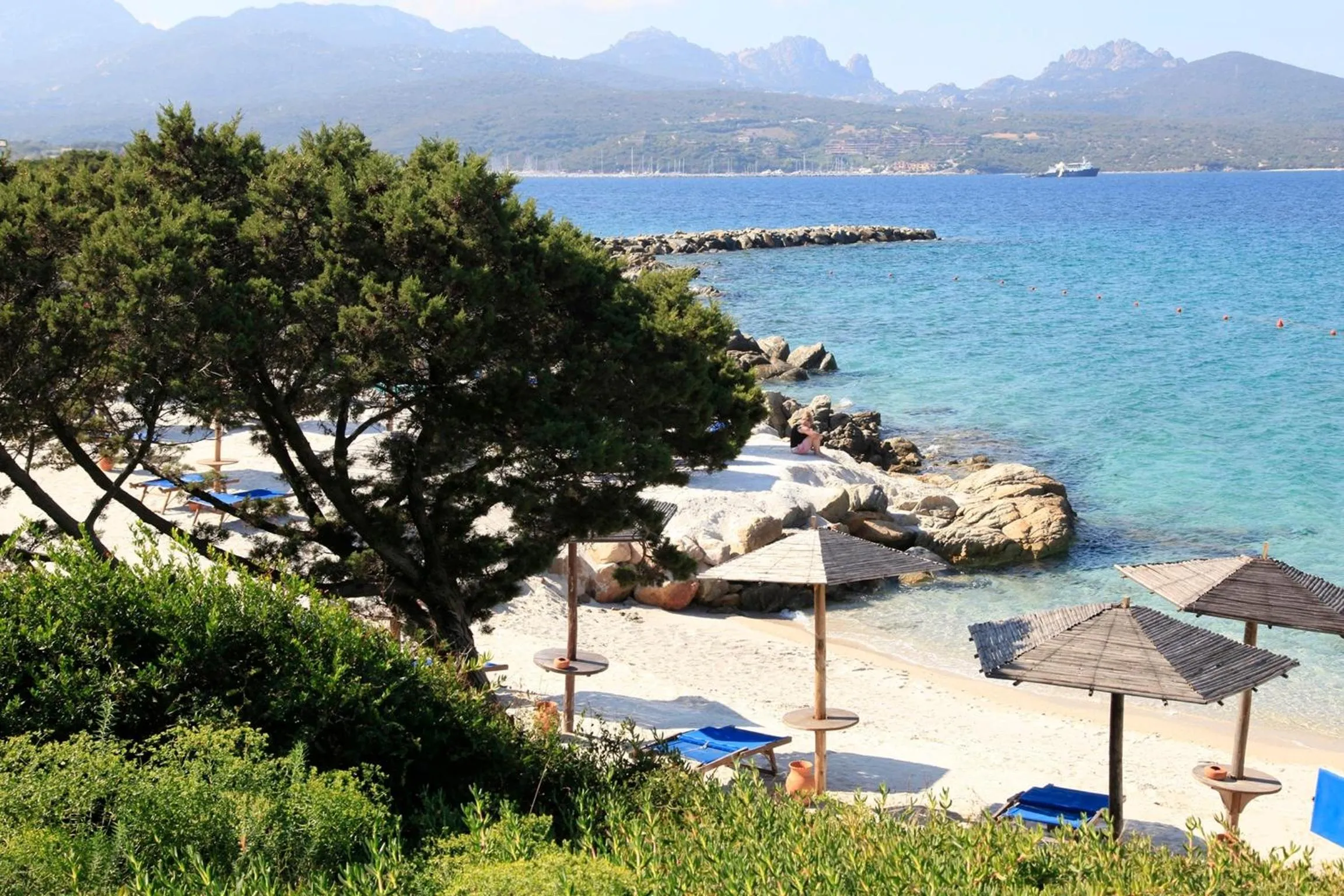 Beach in Hotel Sporting