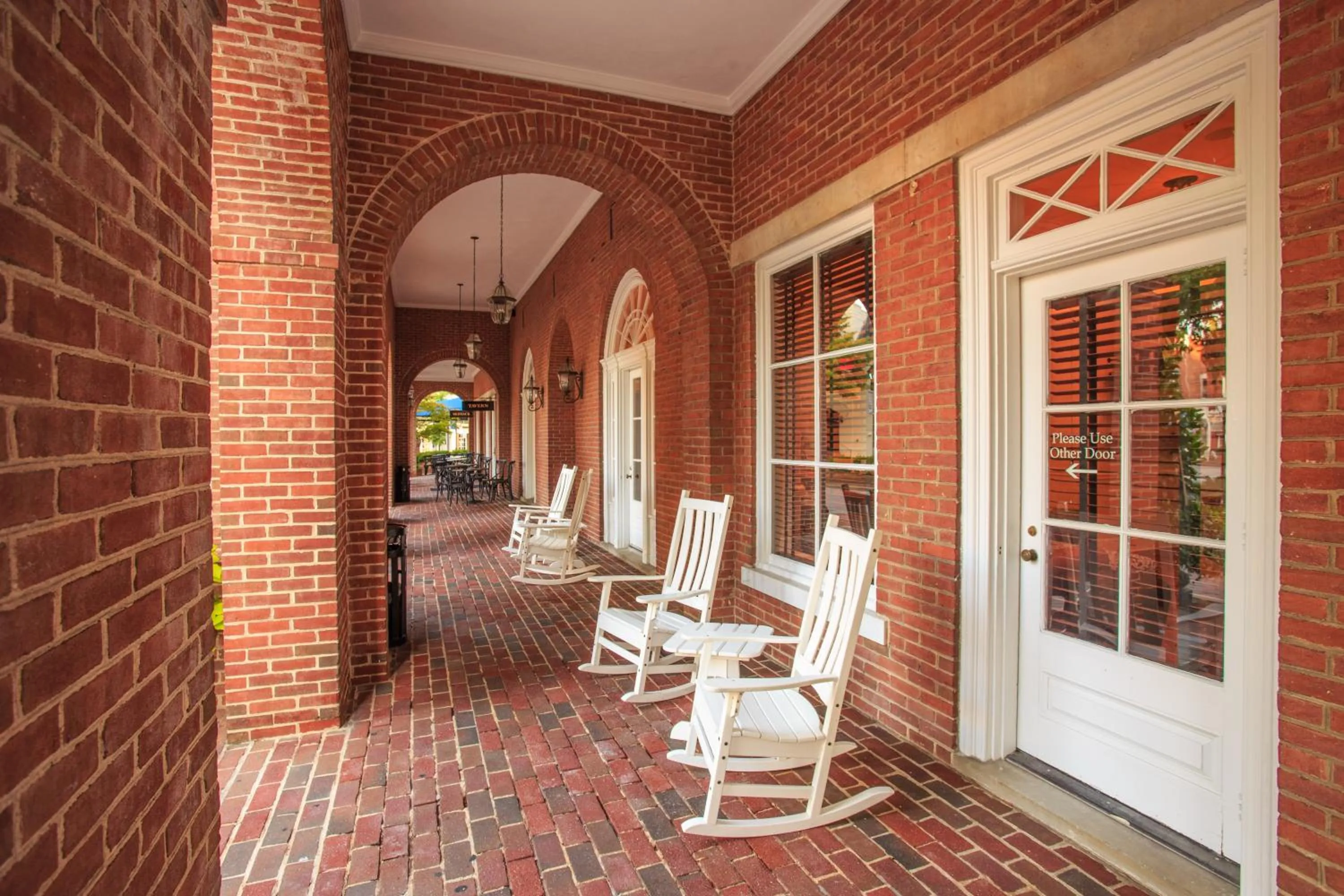 Patio in The Tidewater Inn