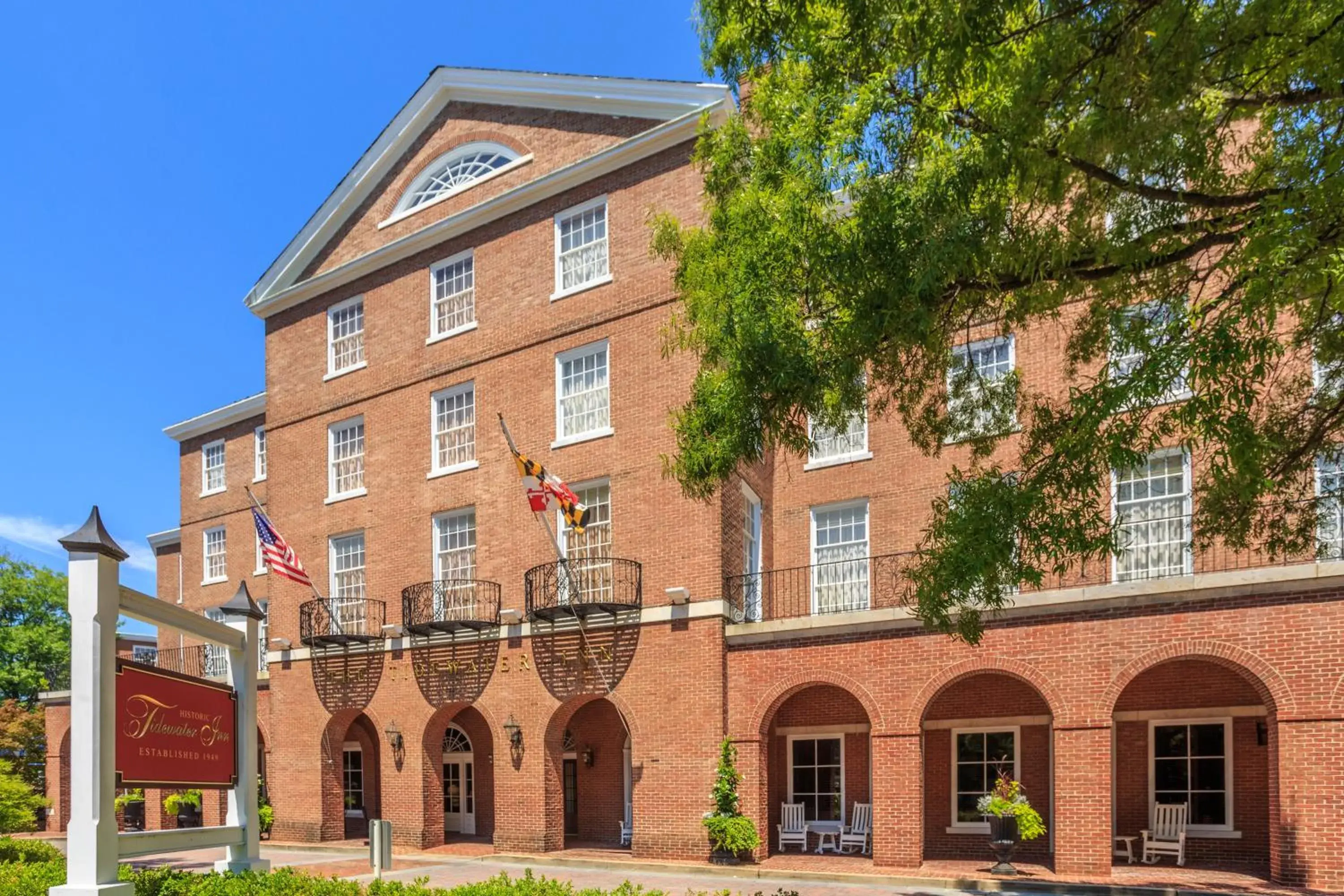 The Tidewater Inn The Tidewater Inn