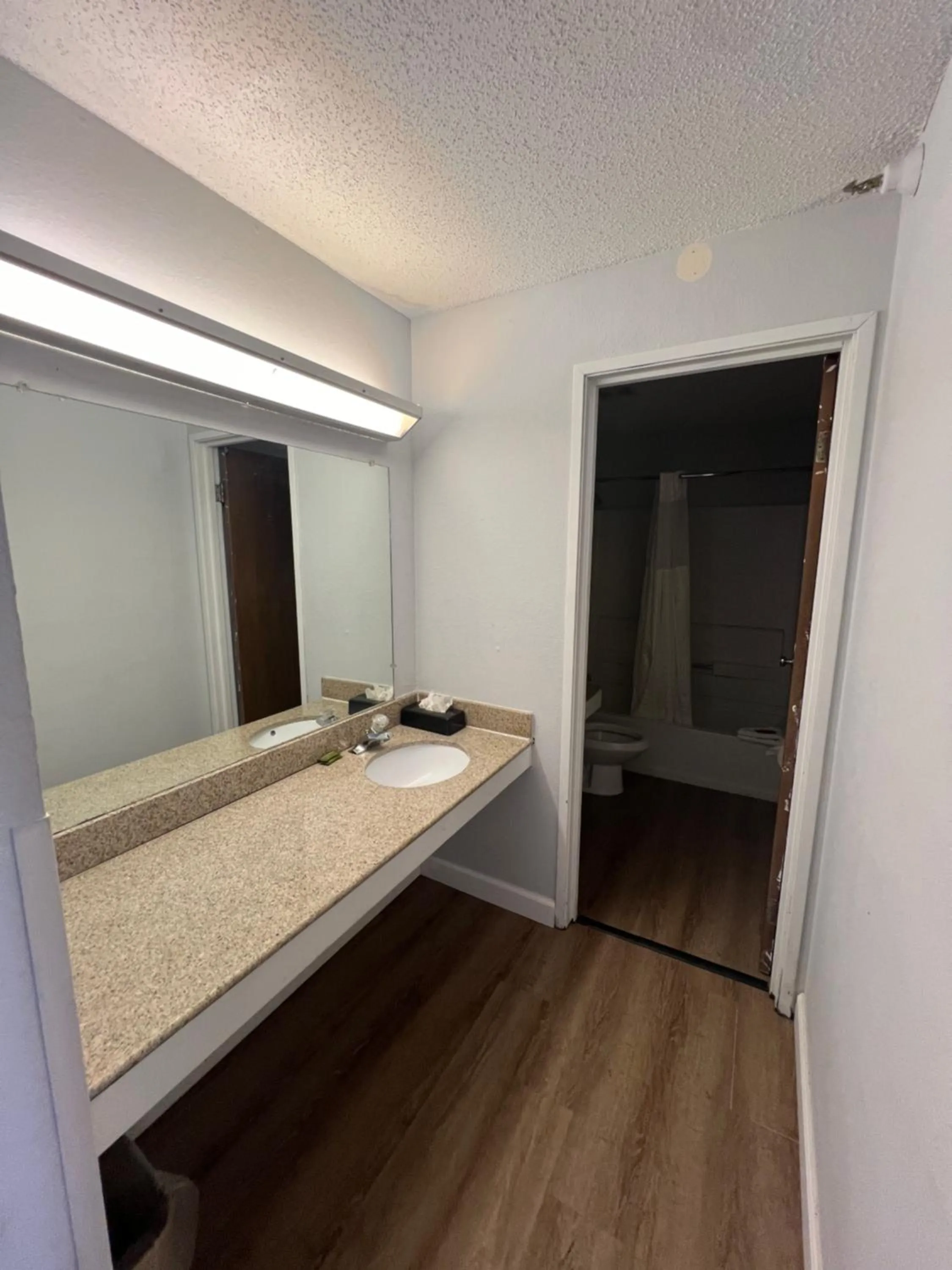 Bathroom in Economy 7 Inn