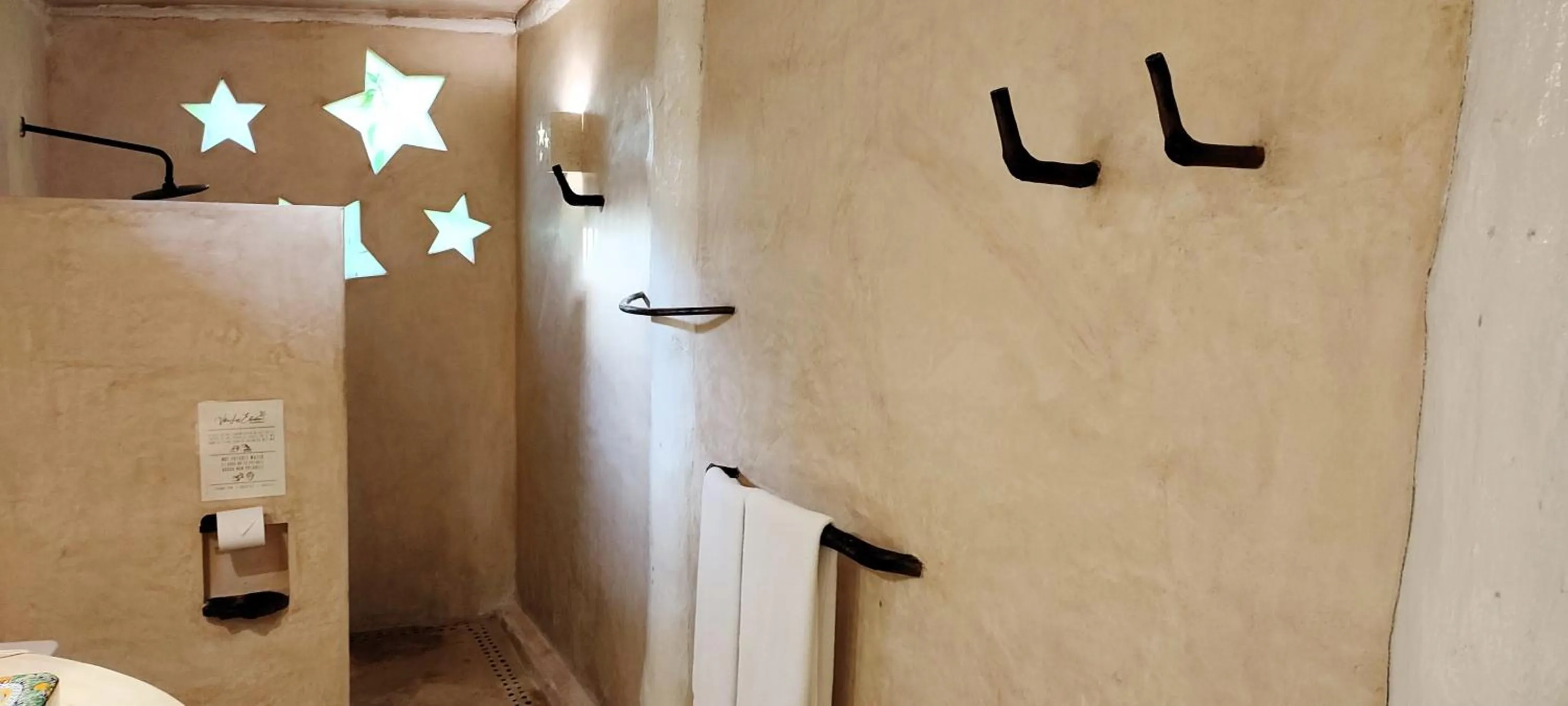 Shower in Villa Las Estrellas Tulum - located at the party zone