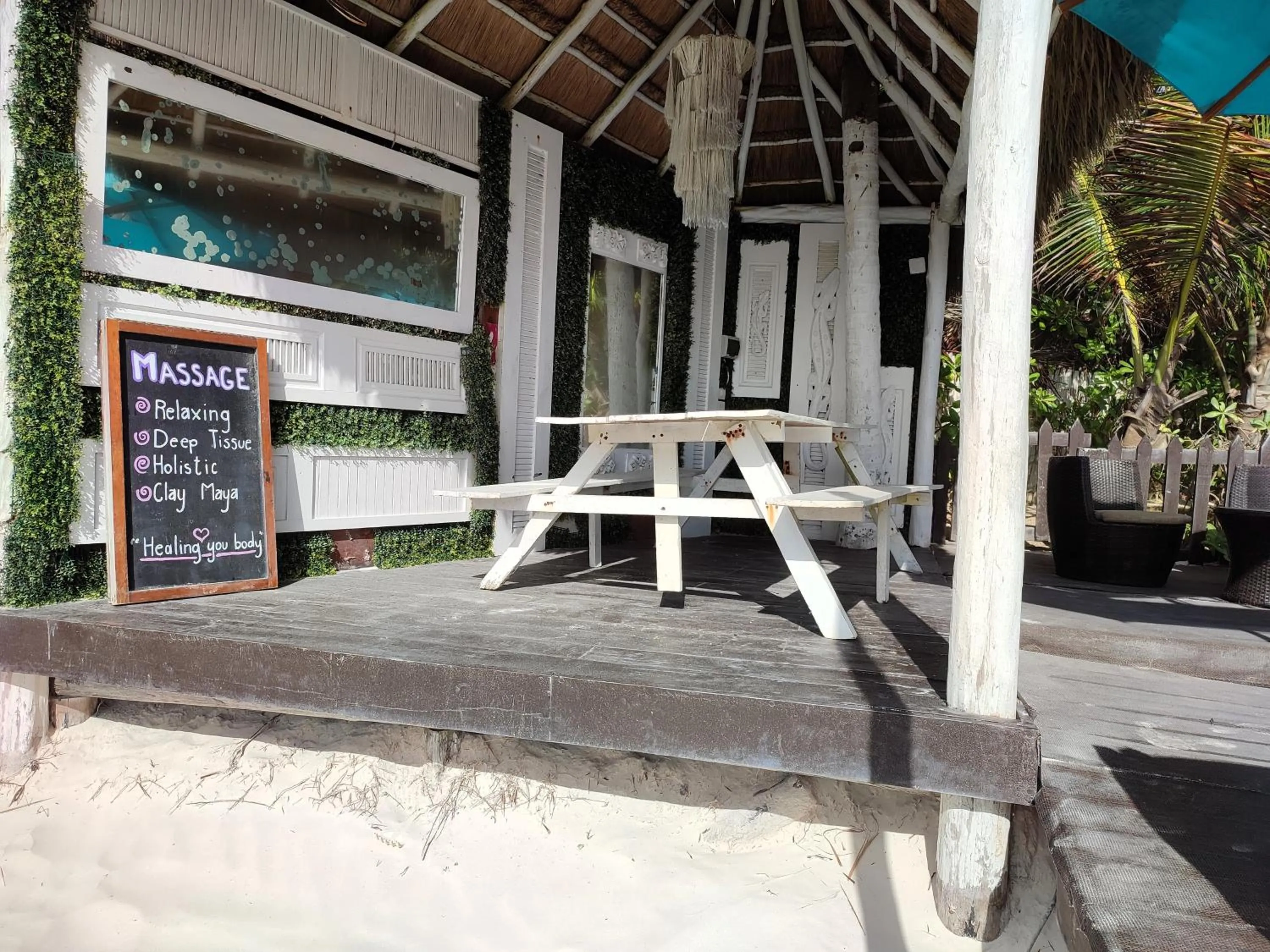 Massage in Villa Las Estrellas Tulum - located at the party zone