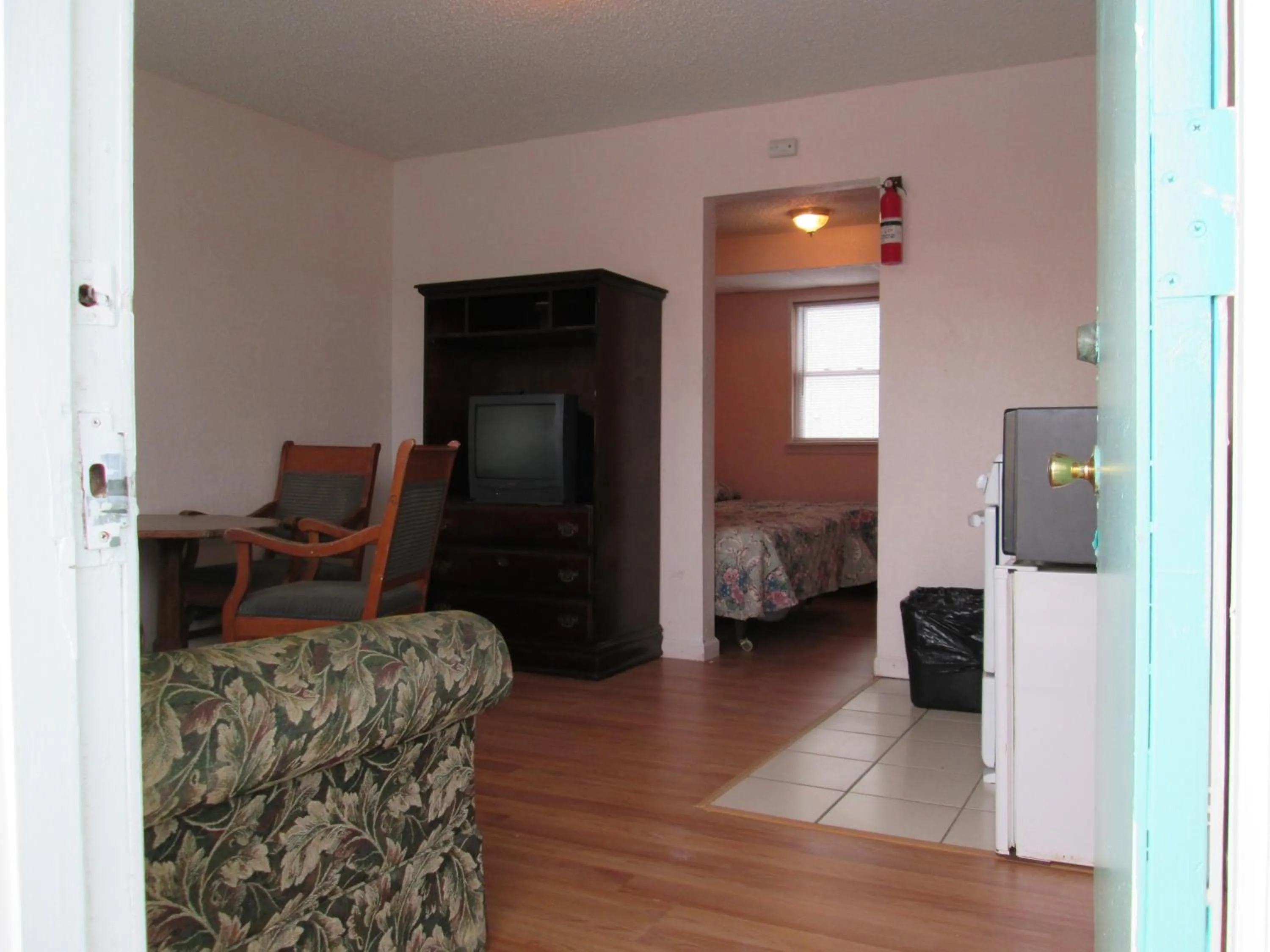 Studio with Kitchenette in Surfside Motel - Seaside Heights